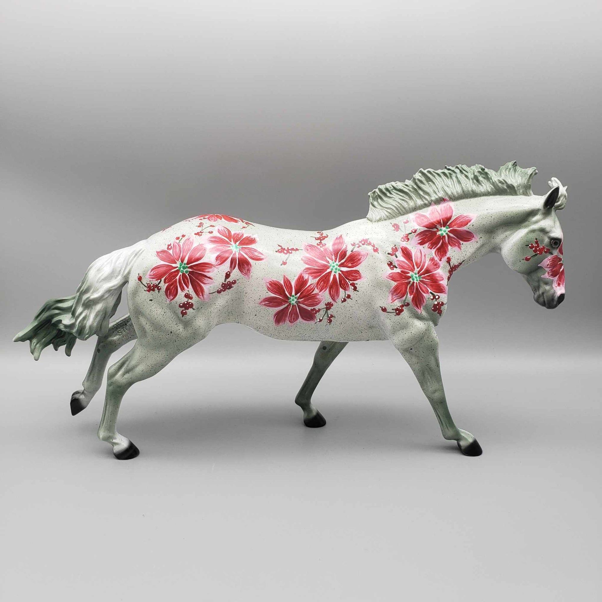 Poinsettia Fields OOAK Green Roan W/ Poinsettias Deco Remington By Dawn Quick Holiday Sale HS23