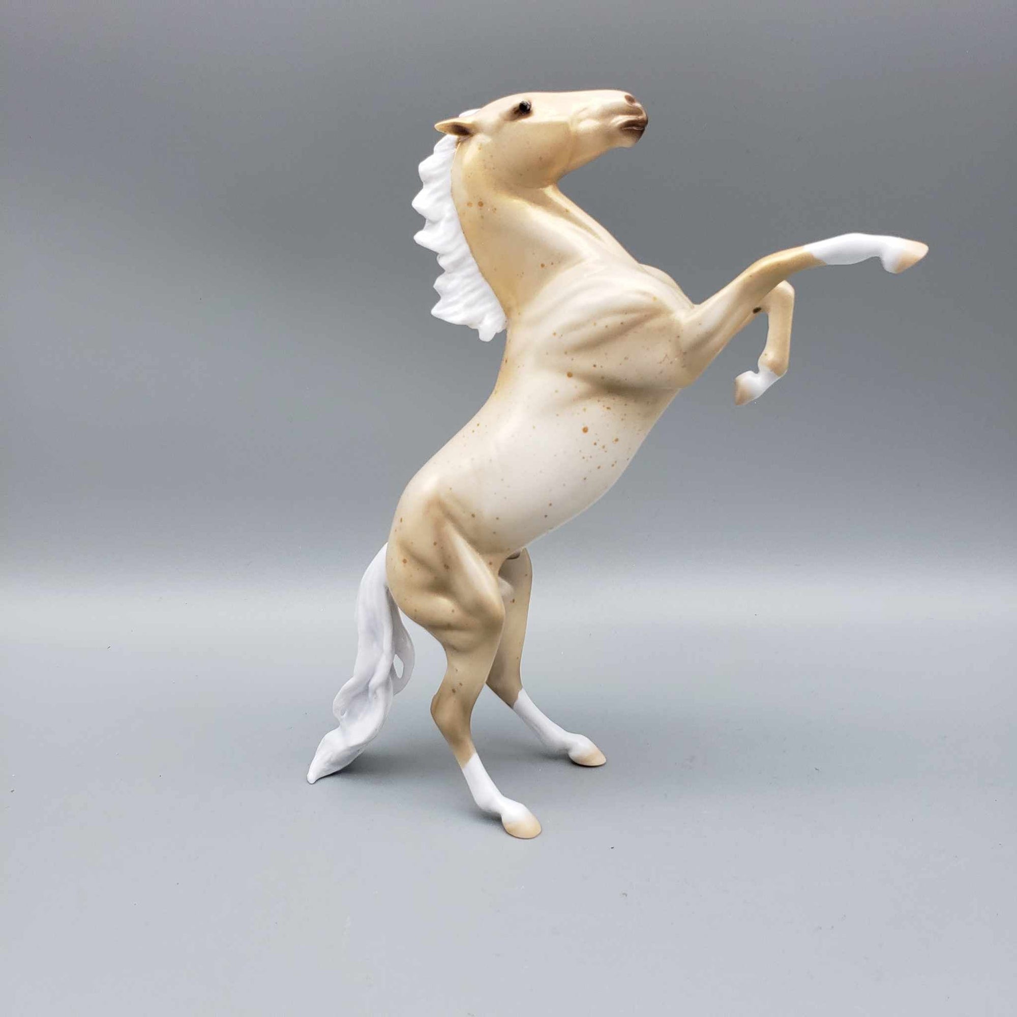 Star To Follow OOAK Gold Roan  Rearing Pebble By Ellen Robbins Holiday Sale HS23