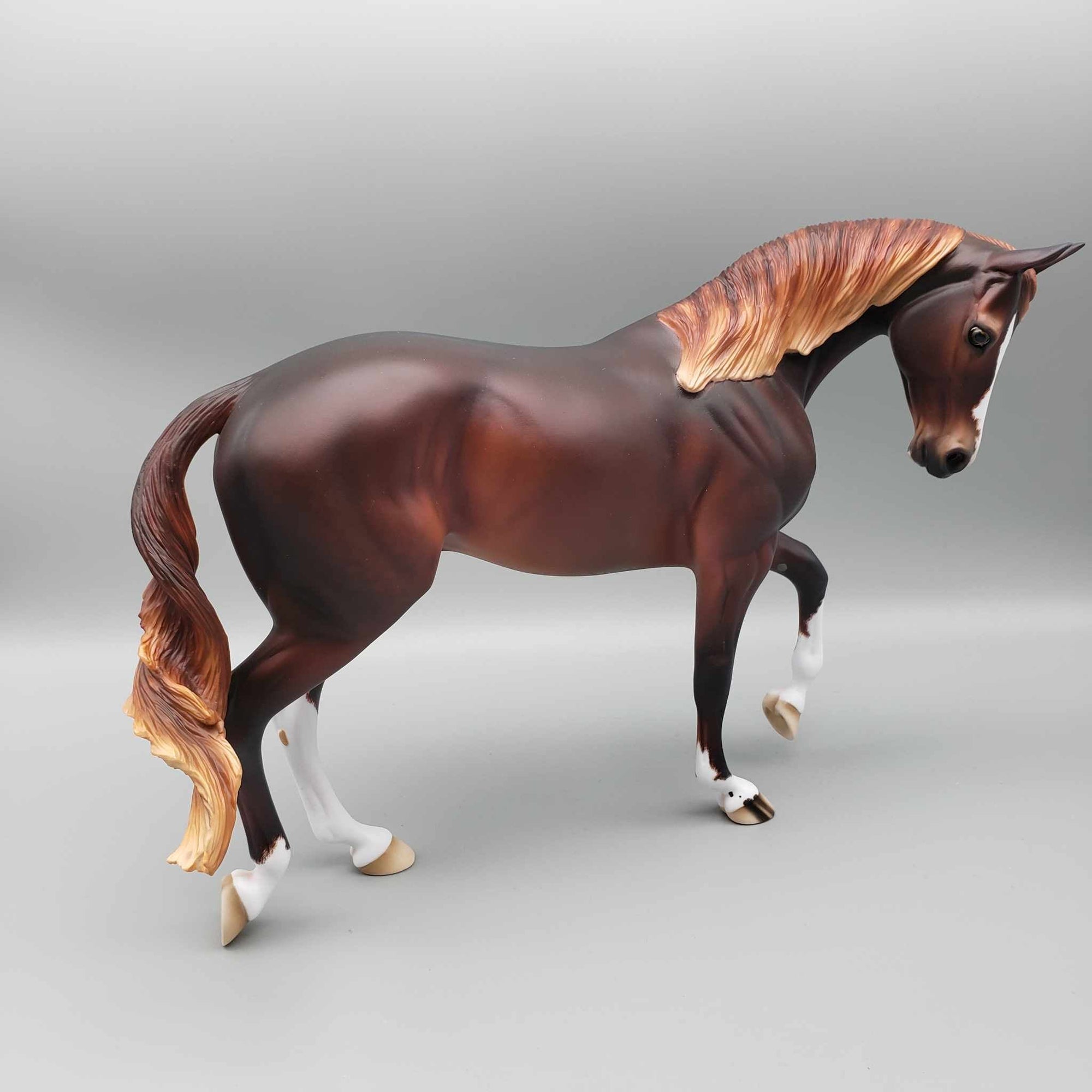 Radiant OOAK Dappled Chestnut Thoroughbred By Ellen Robbins Best Offer 12/18/23