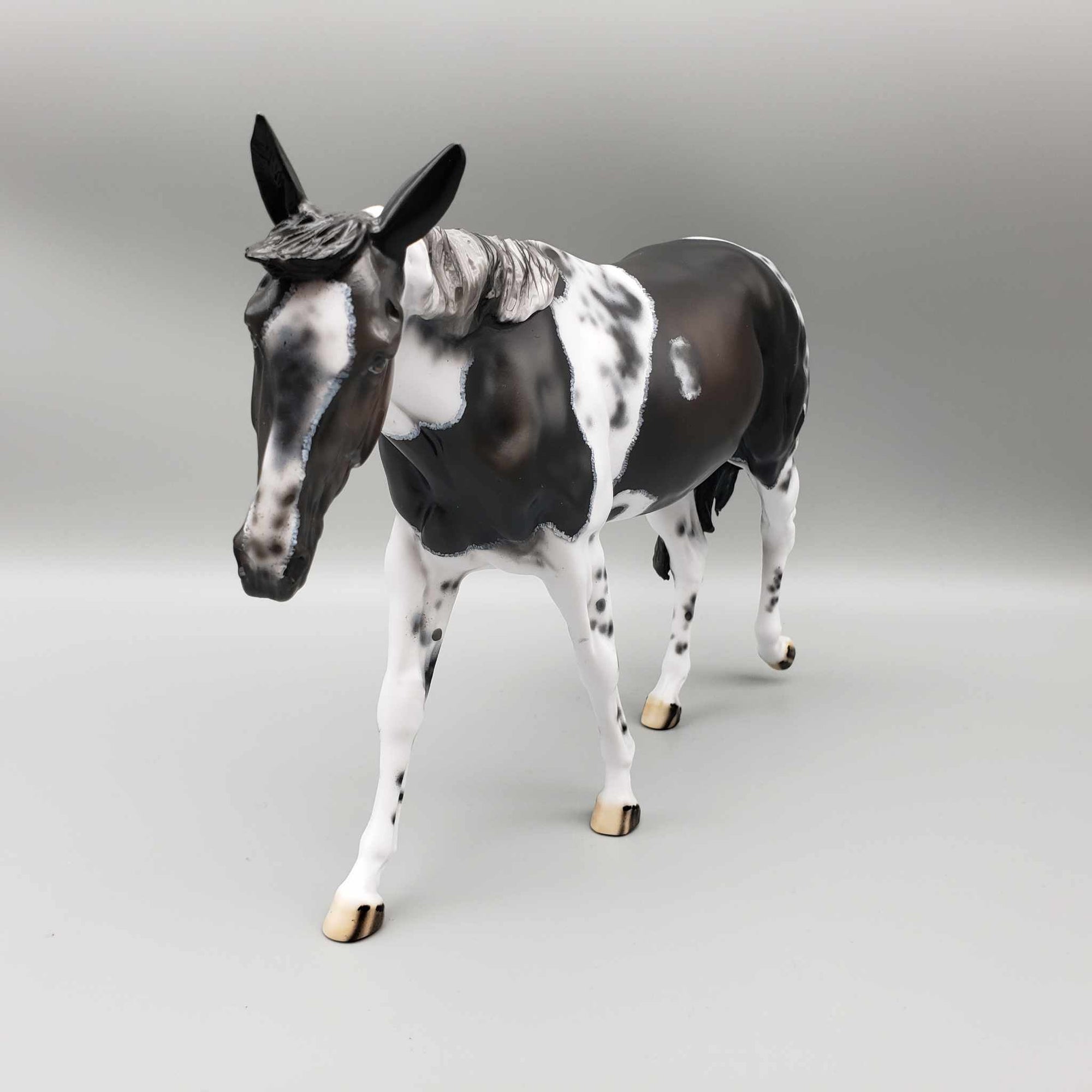 Party Noisemaker OOAK Custom Bay Tobiano with Cat Tracks Mule By Dawn Quick New Year Sales Collection NY23 Facebook Auction