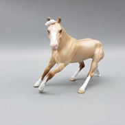 A Christmas Carol Model Horse Chip Grab Bags 😍 One Per Customer Please - 32 pieces! CL23