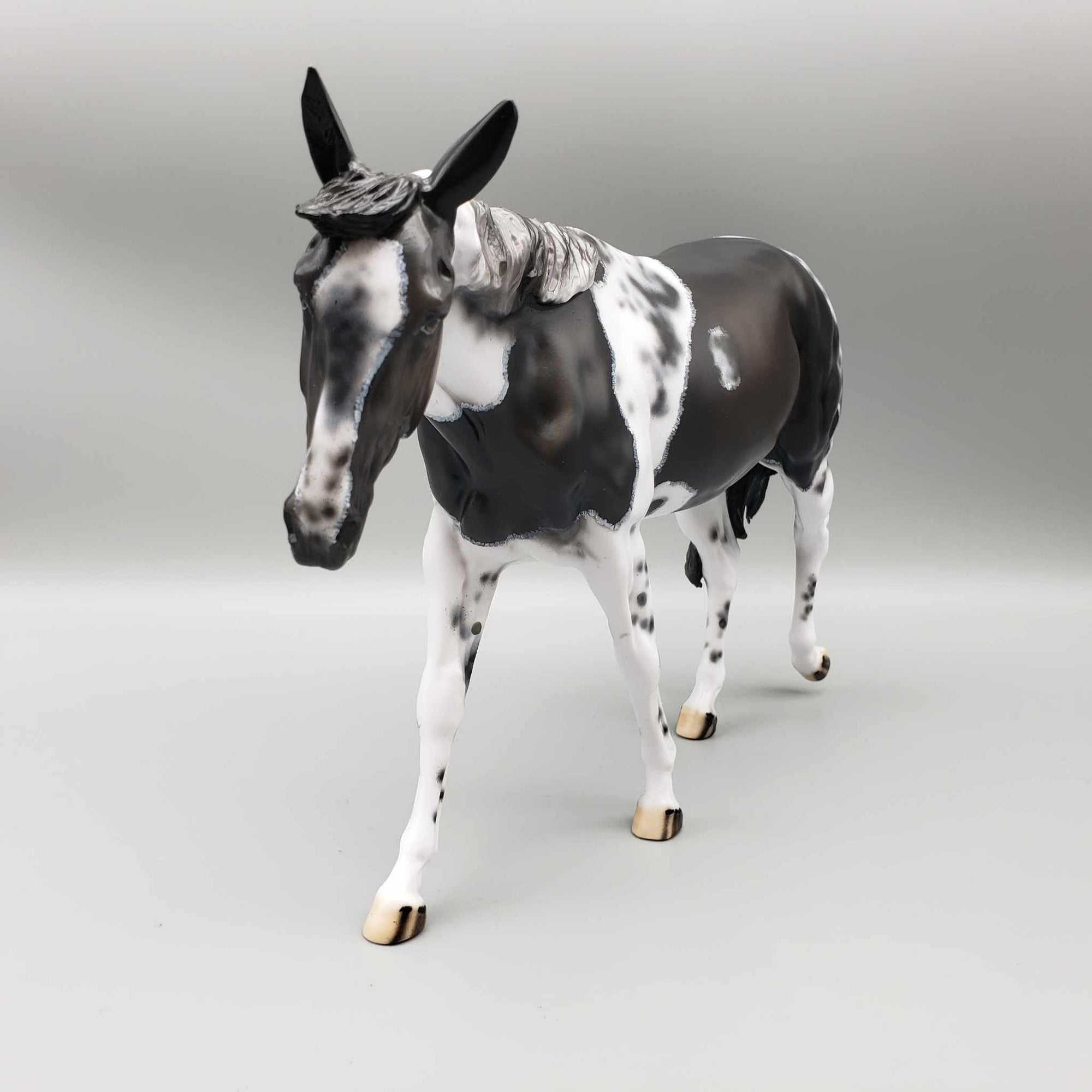 Party Noisemaker OOAK Custom Bay Tobiano with Cat Tracks Mule By Dawn Quick New Year Sales Collection NY23 Facebook Auction