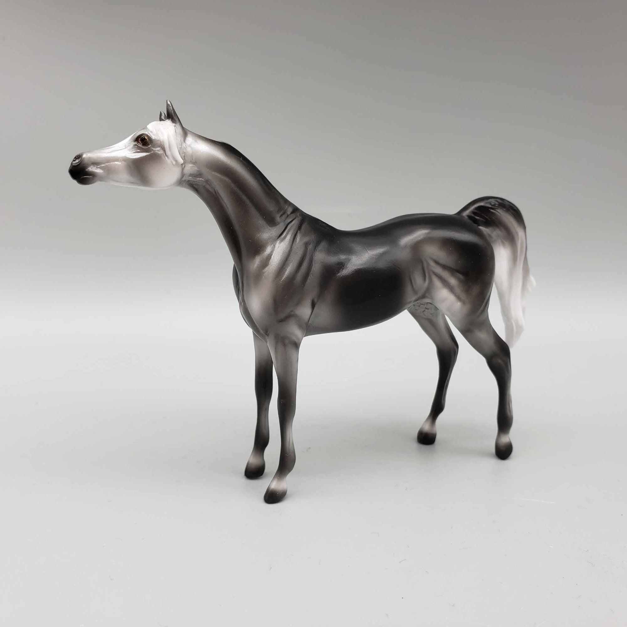 A Christmas Carol Model Horse Chip Grab Bags 😍 One Per Customer Please - 32 pieces! CL23