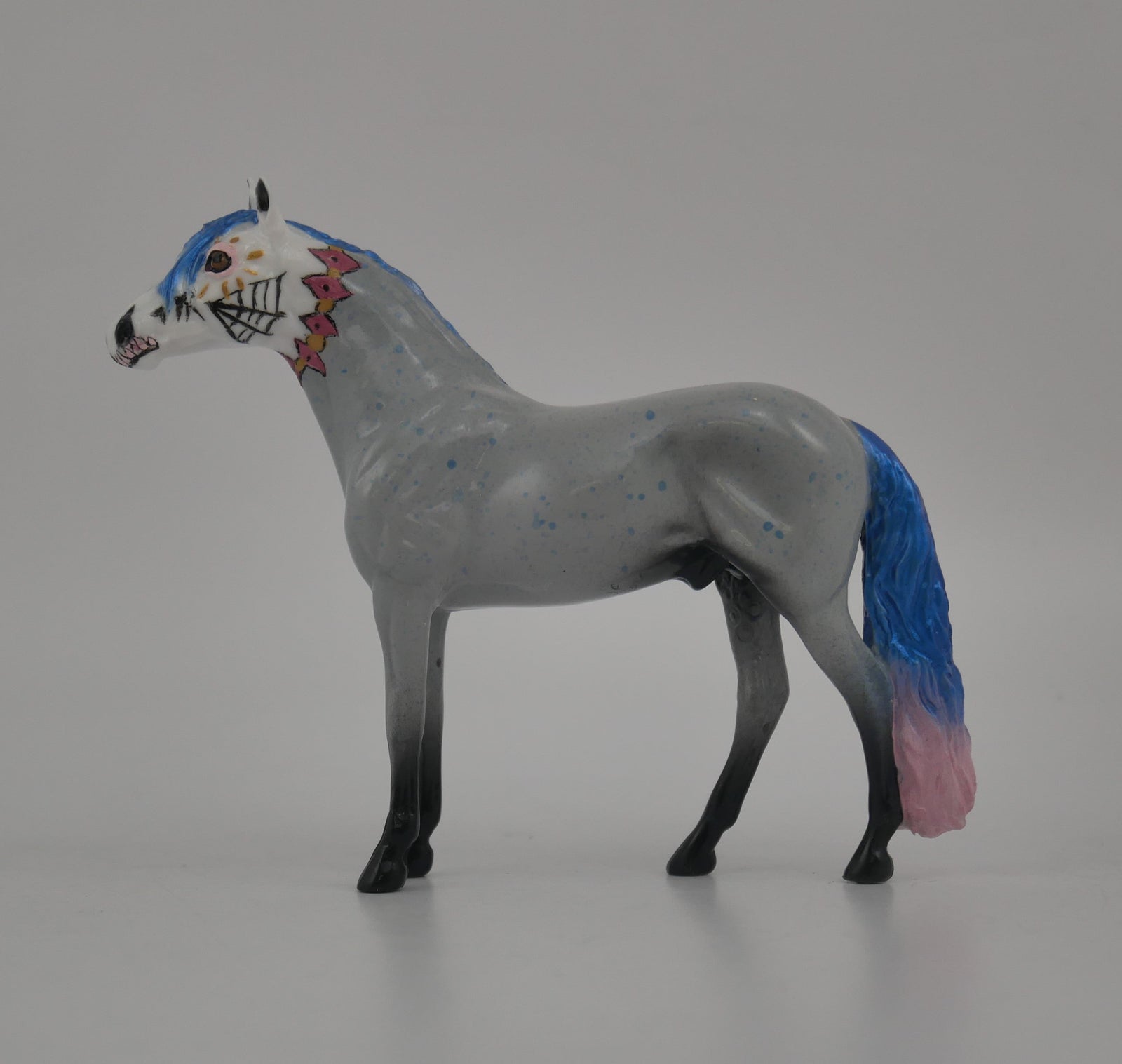 Abril-OOAK Sugar Skull  MM 2020