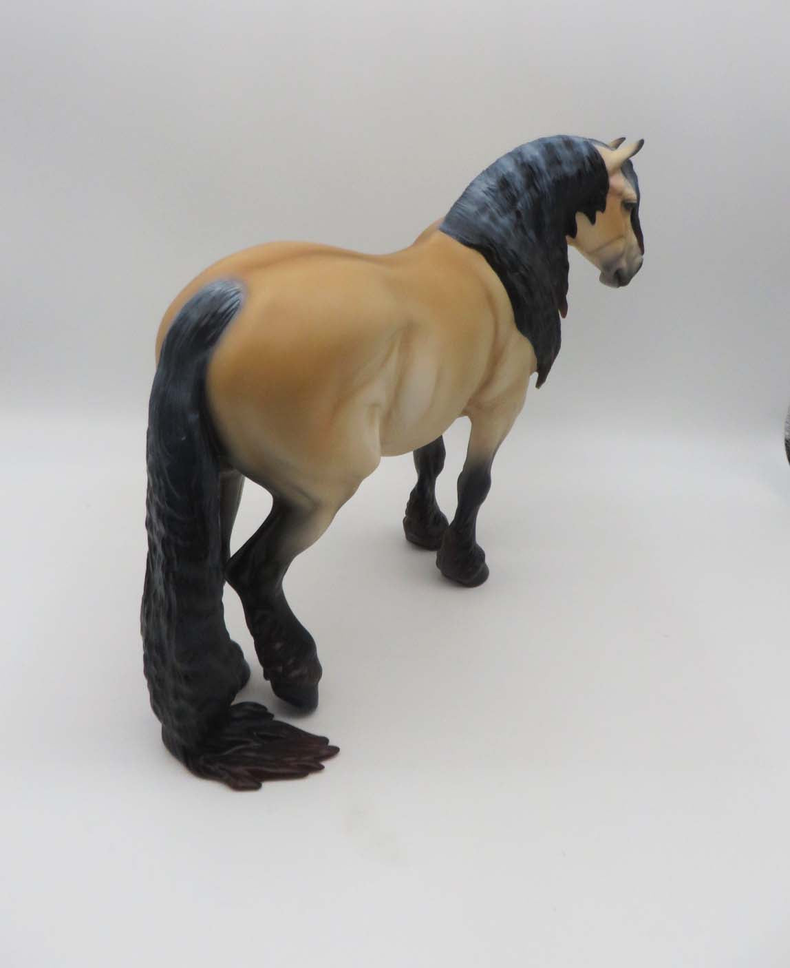 Agnes OOAK Frosted Sunburnt Buckskin Heavy Draft By Ellen Robbins SHCF23