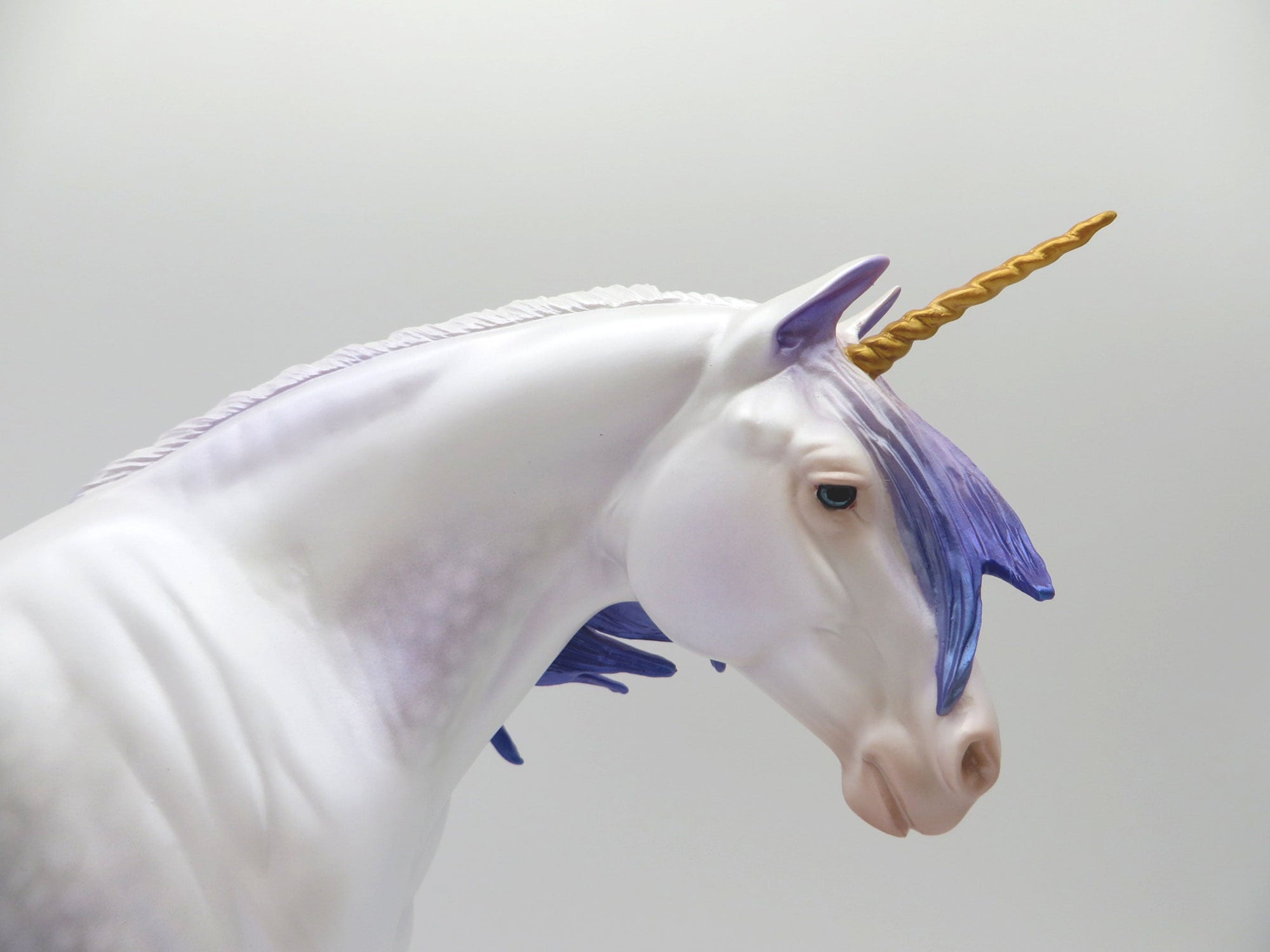 amethyst-ooak decorator unicorn by Audrey Dixon