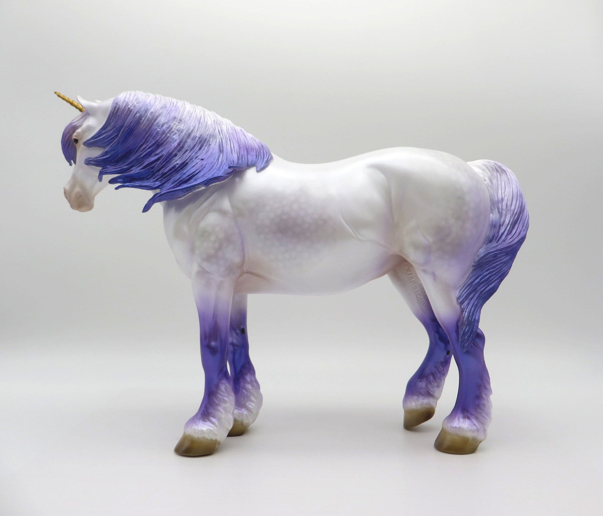amethyst-ooak decorator unicorn by Audrey Dixon