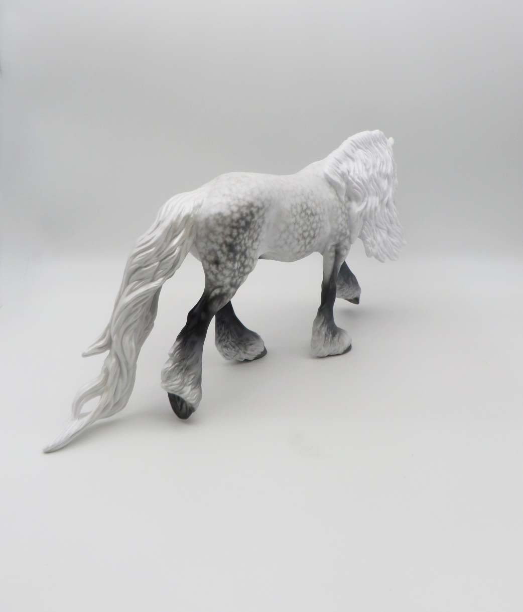 Ansel - OOAK - Star Dappled Grey Unicorn Cobb By Ellen Robbins - Best Offer 4/17/23