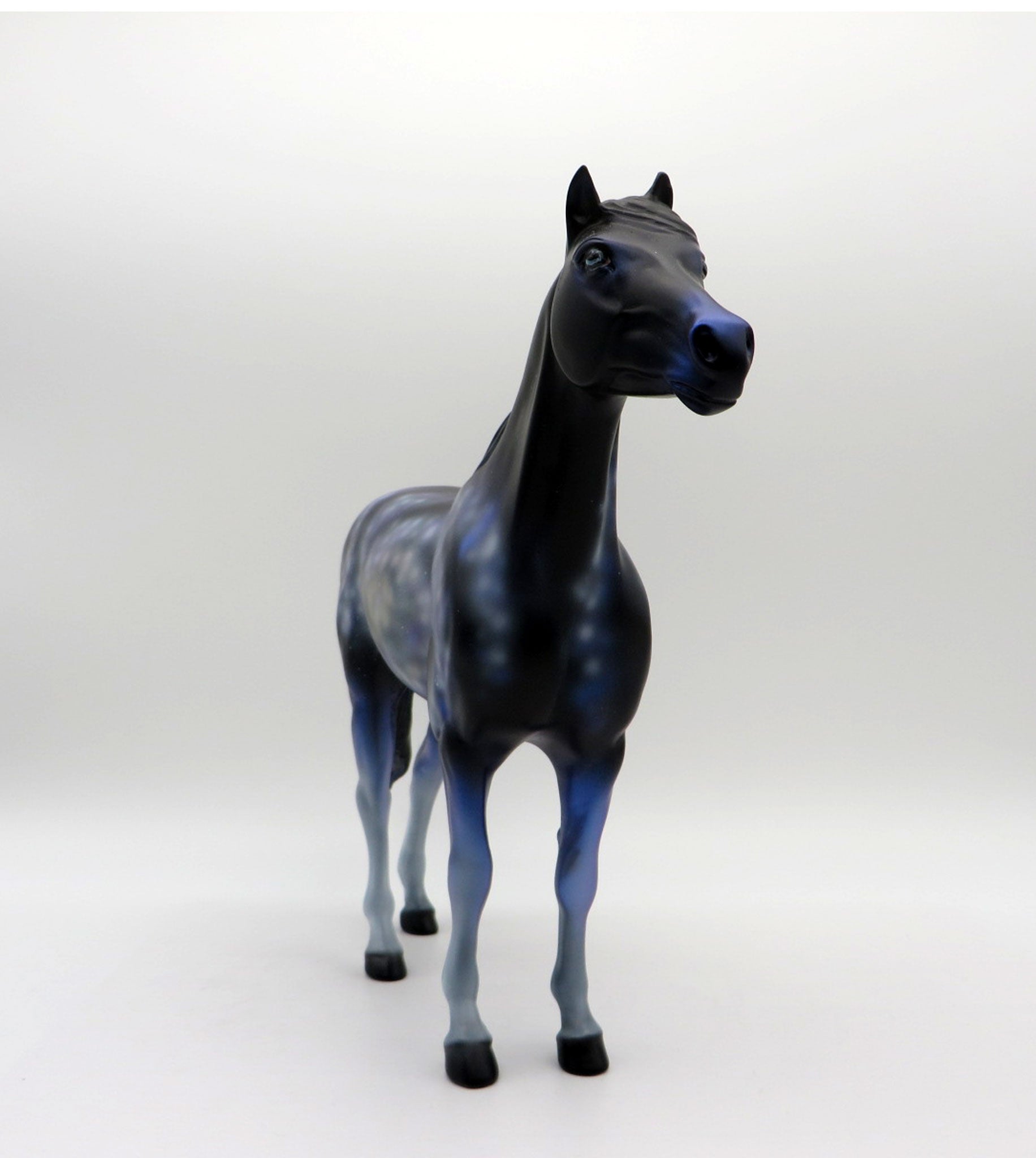 Aphelion-LE-5 Deco Spanish Mustang Painted By Ellen Robbins  5/28/21