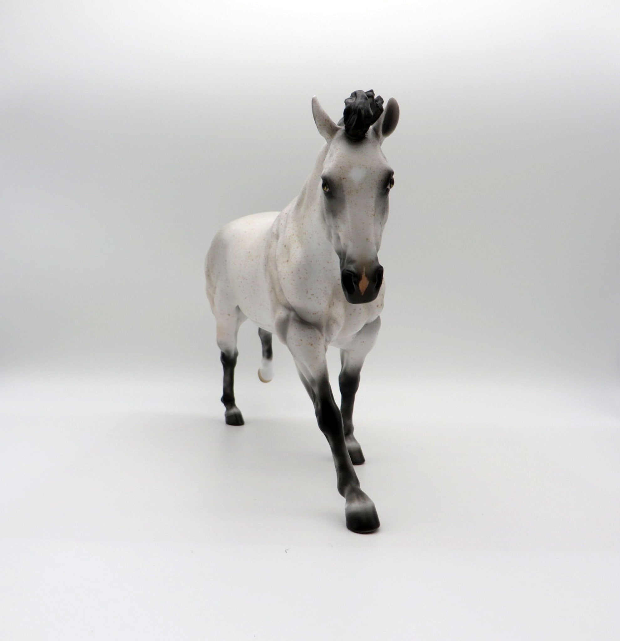 Artemisa-OOAK Fleabit Running Stock Horse SHCF 21