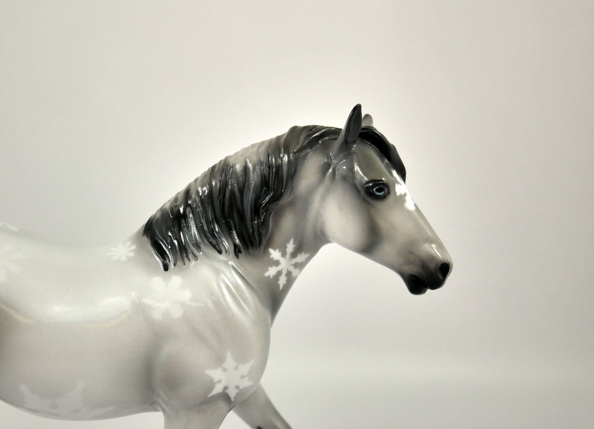 Brumous-OOAK Snowflake Trotting Draft Pebbles 12/16/20