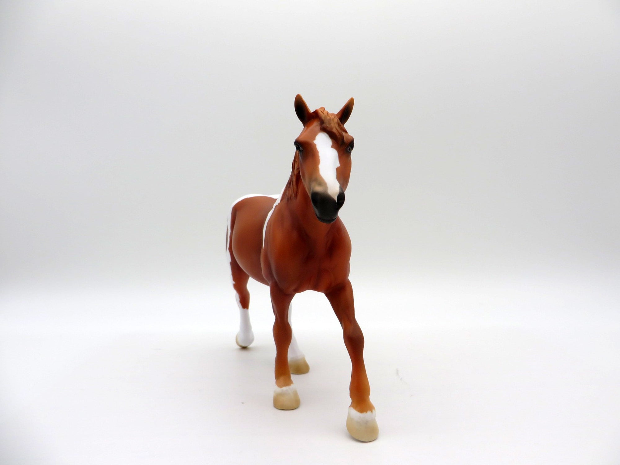 Burns-OOAK Chestnut Pinto Trotting Pebbles Draft  Painted By Ellen Robbins EQ21