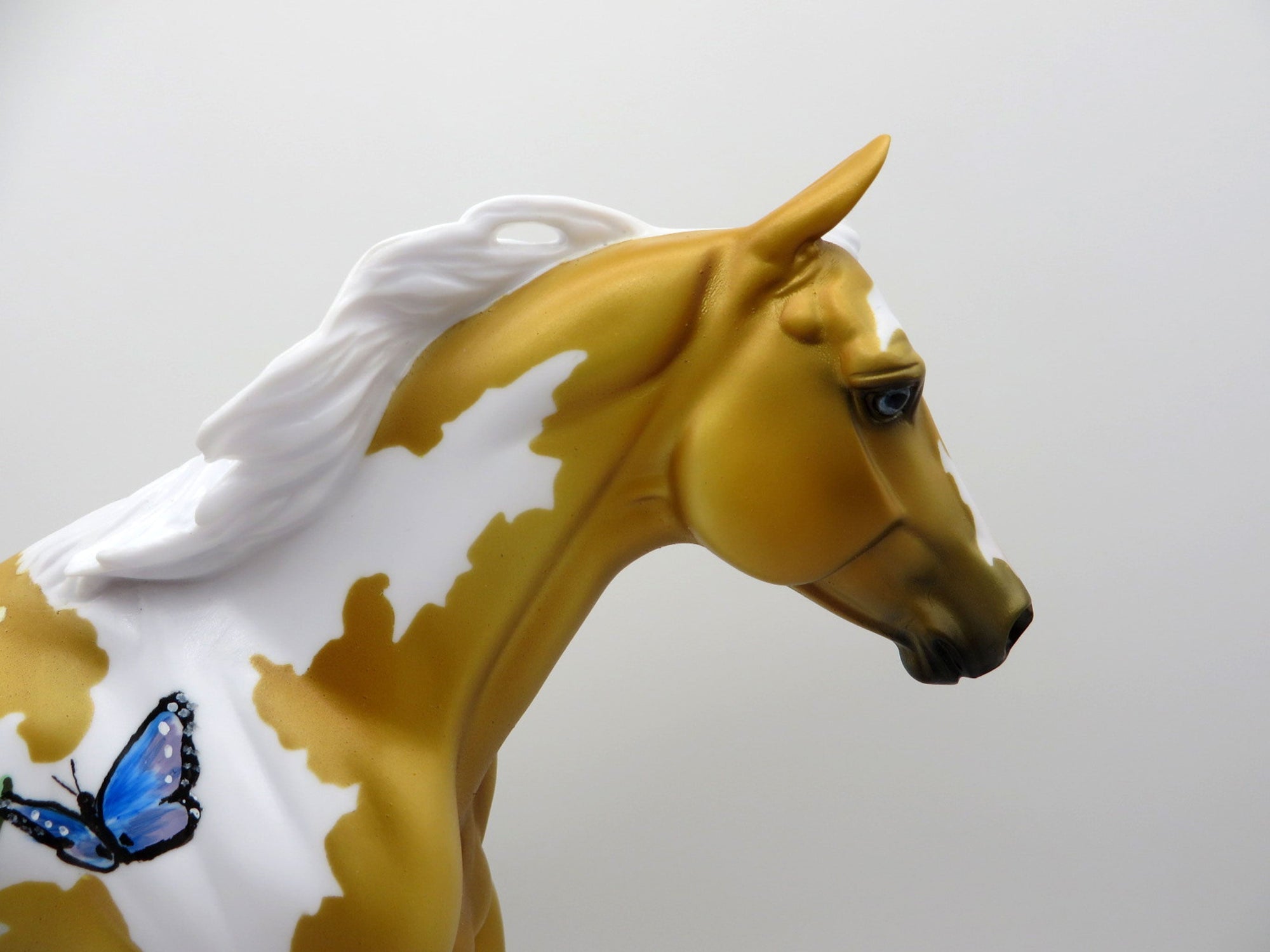 Butterfly Kisses-OOAK Deco Foundation Quarter Horse SHCF 2021