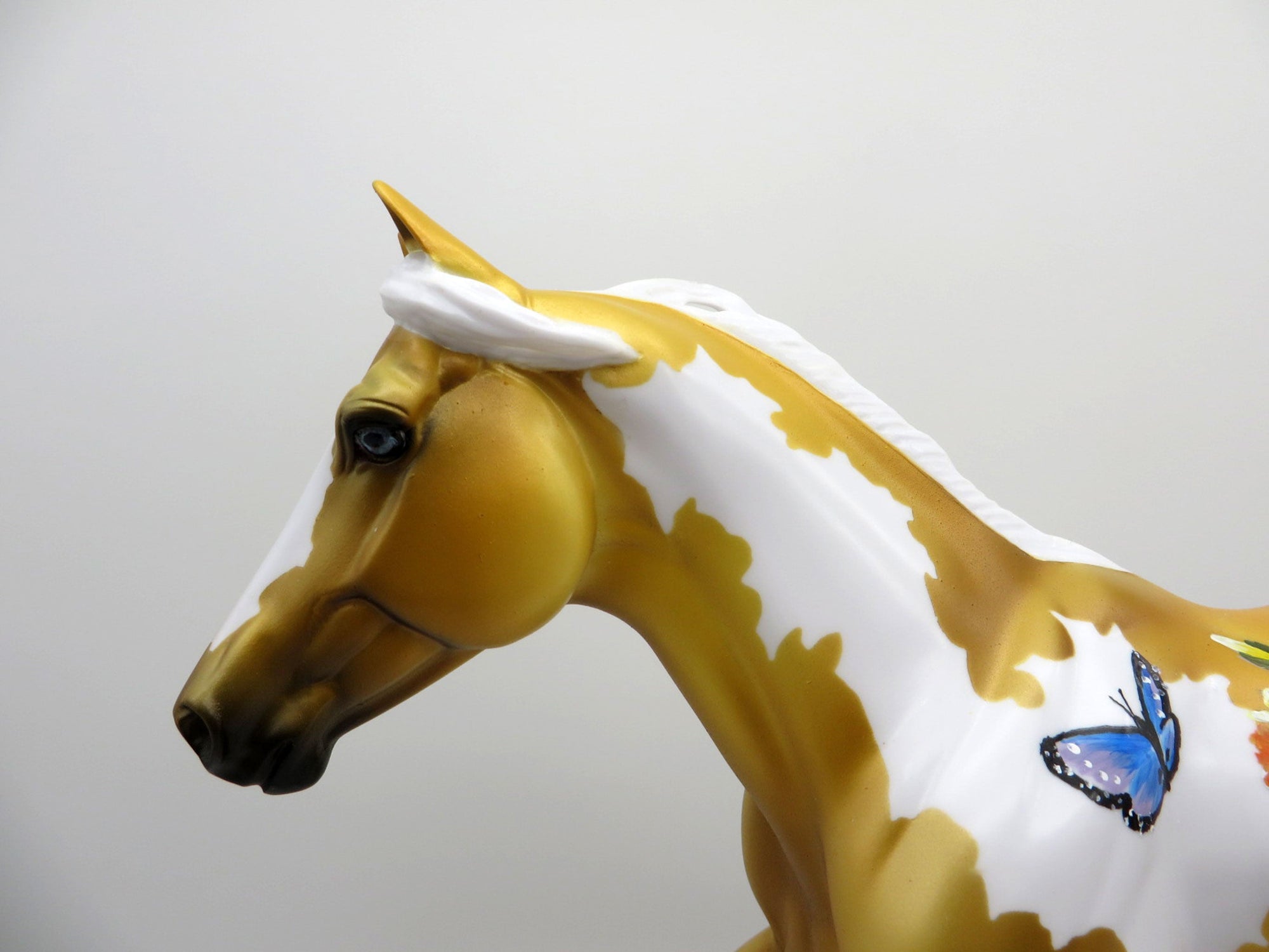 Butterfly Kisses-OOAK Deco Foundation Quarter Horse SHCF 2021