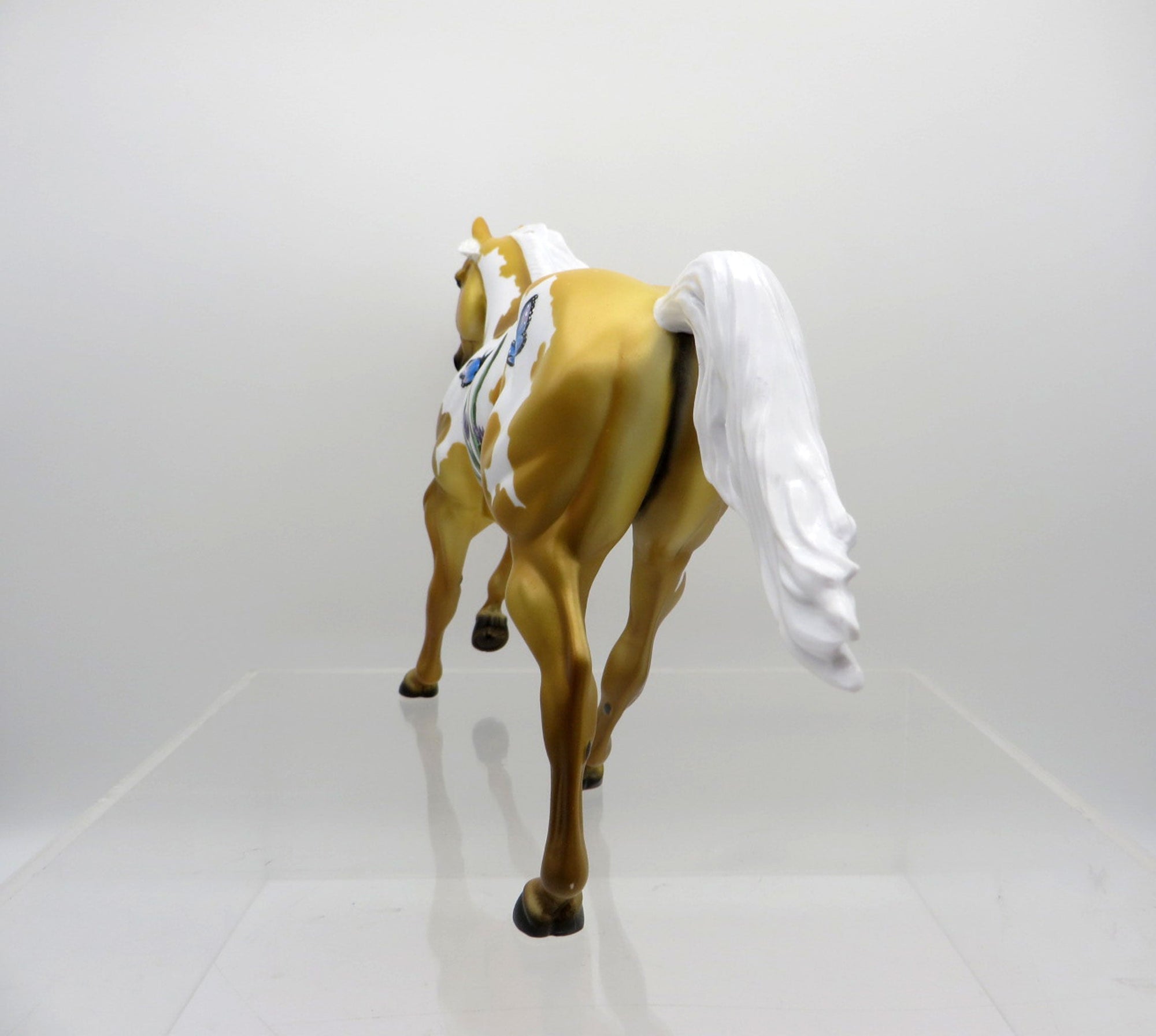 Butterfly Kisses-OOAK Deco Foundation Quarter Horse SHCF 2021