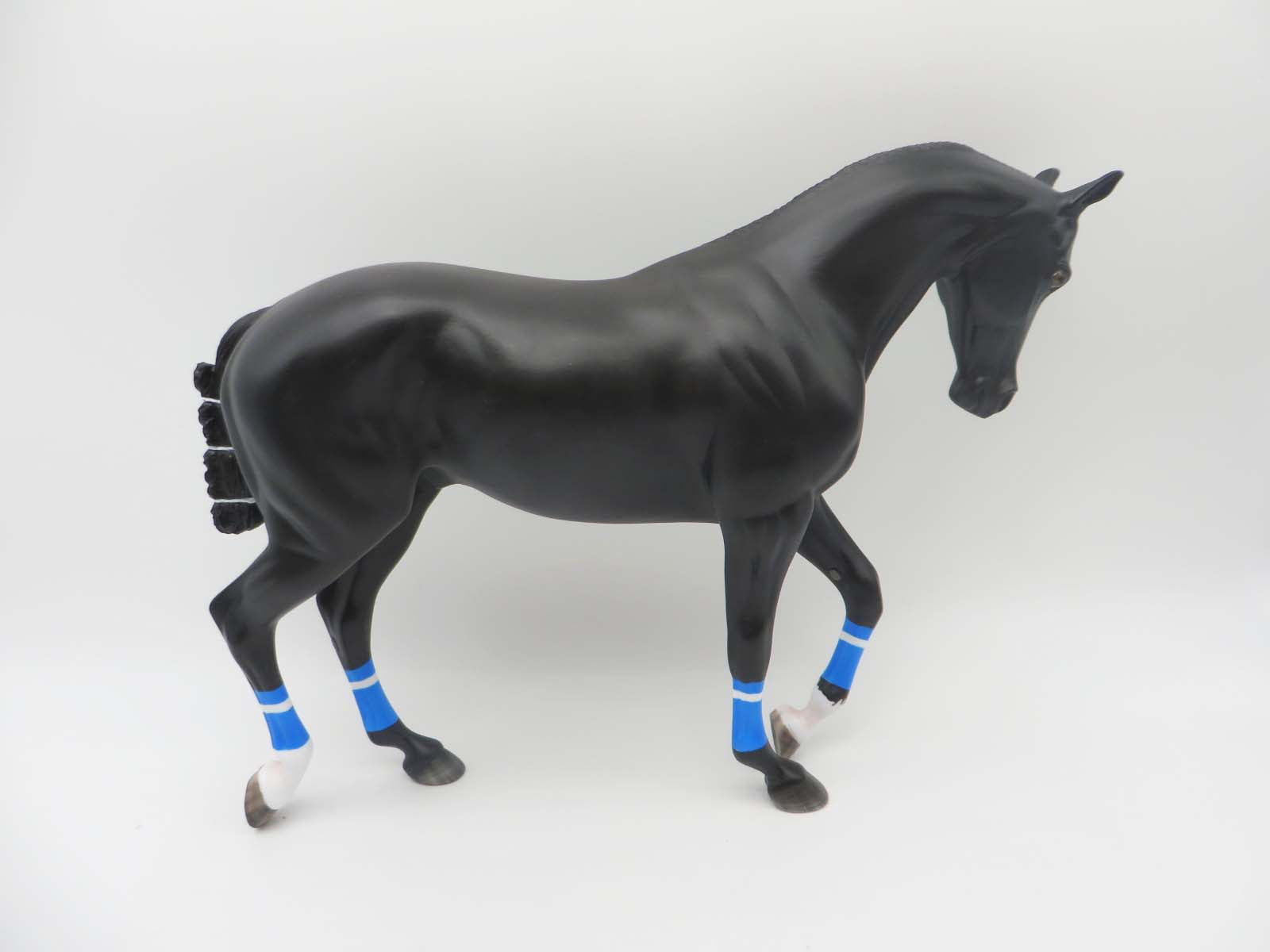 Carte Dia OOAK Dappled Black Custom Thoroughbred by Myla Pearce Best Offers 5/15/23