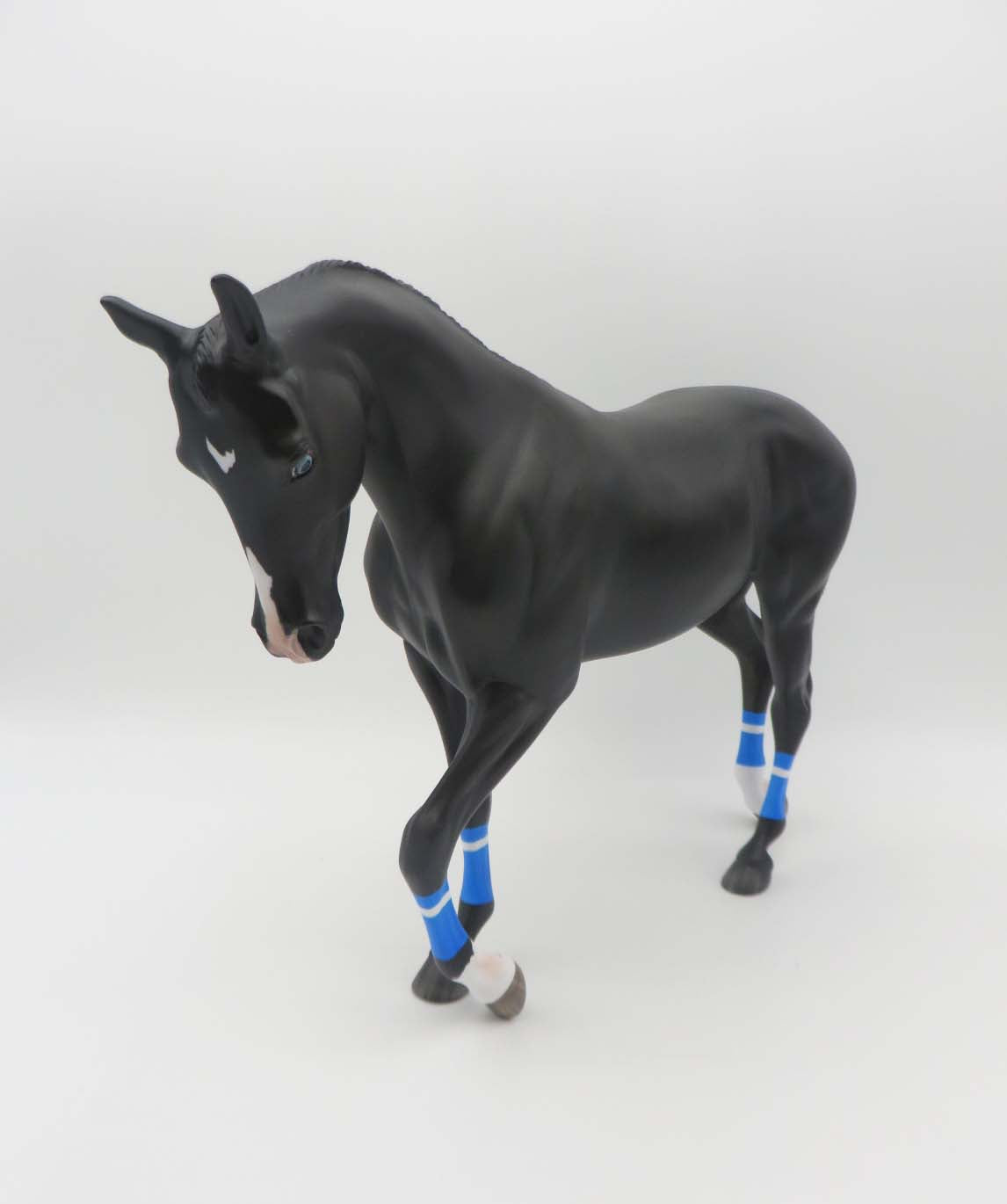 Carte Dia OOAK Dappled Black Custom Thoroughbred by Myla Pearce Best Offers 5/15/23