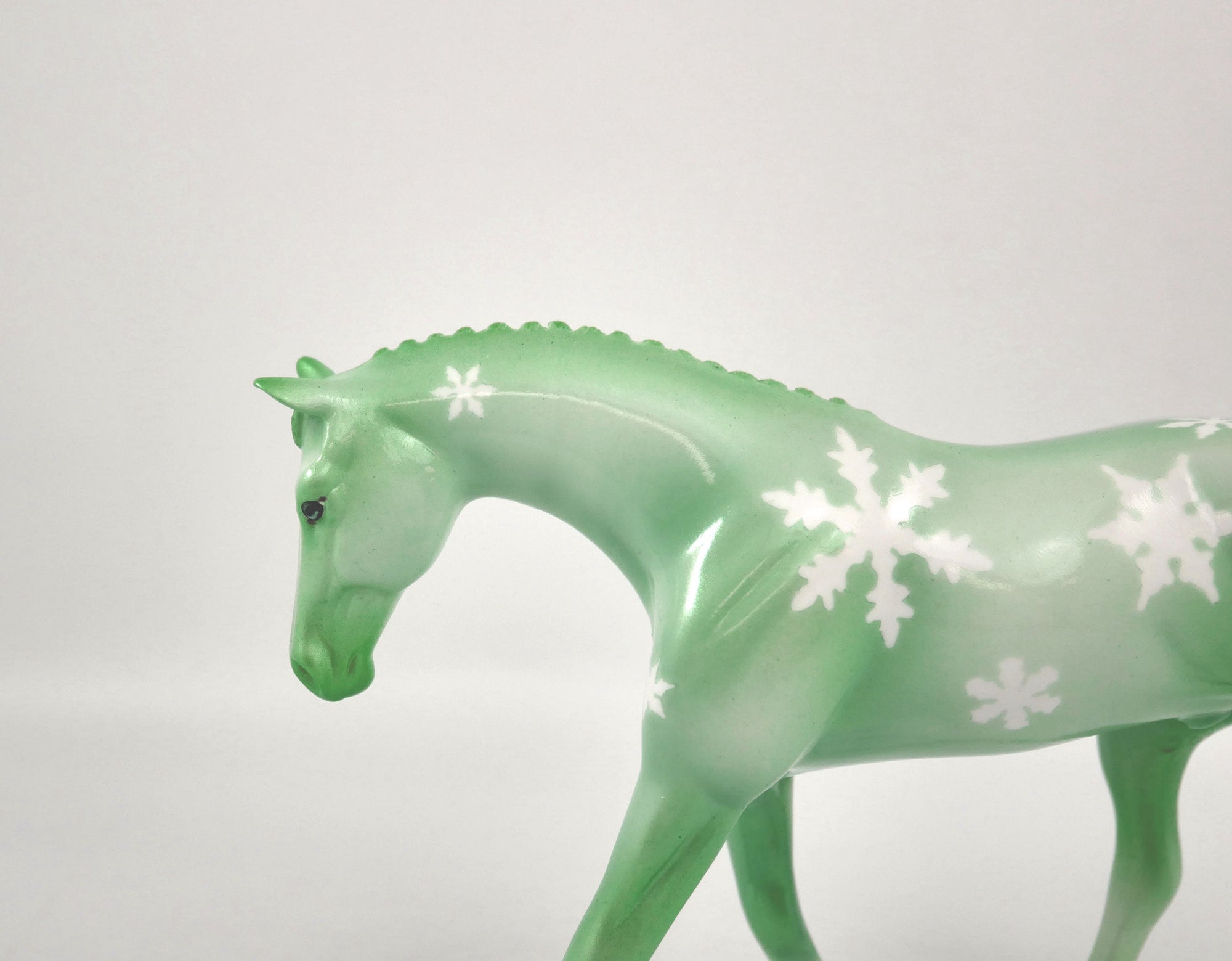 CEDAR-OOAK SNOWFLAKE DECORATOR WARMBLOOD PEBBLES BY ELLEN ROBBINS 12/22/20