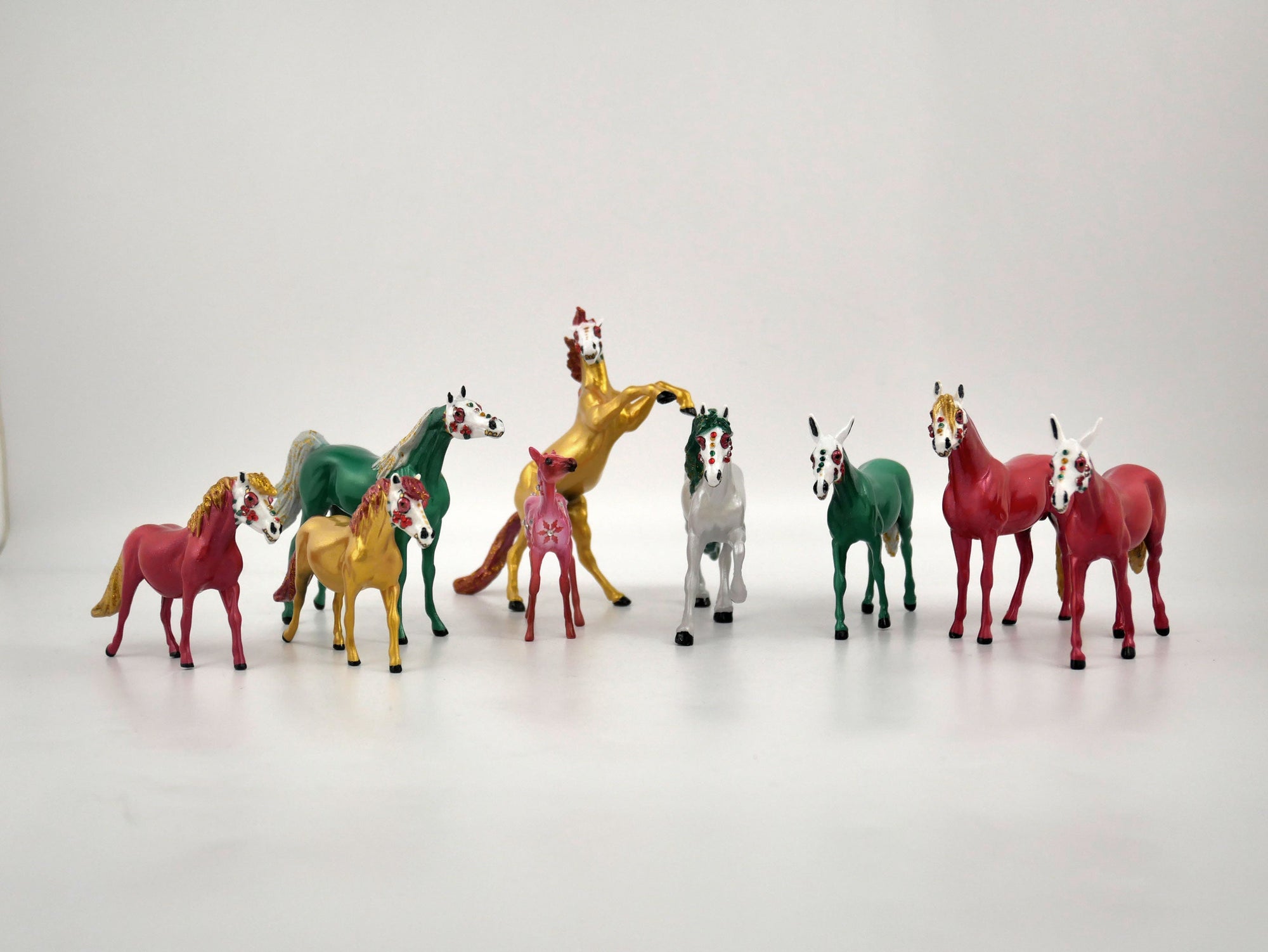 What is inside the Box>-Christmas Baby Pony Chip 12/20