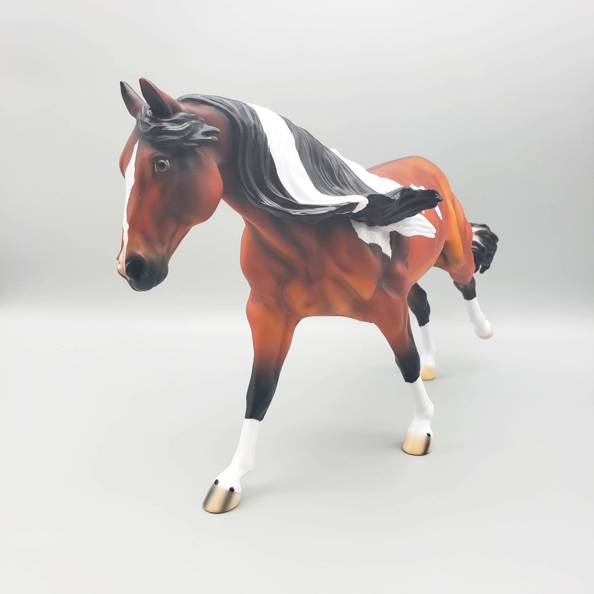 SAMPLE of Coolio LONG MANE Running Stock Horse By Angela Marleau