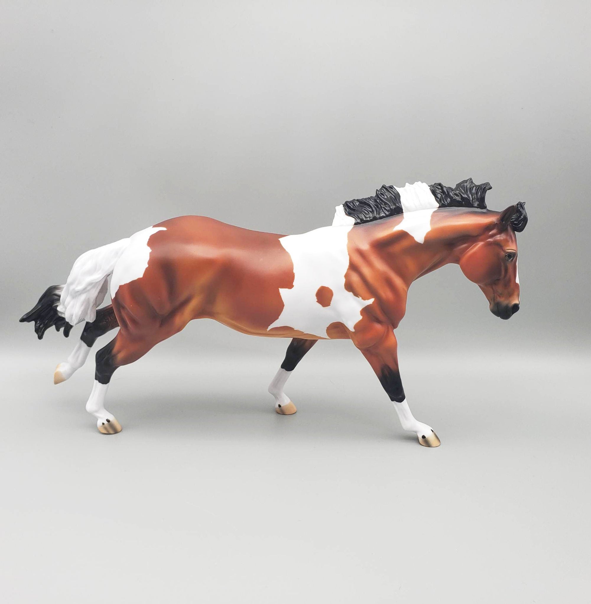 SAMPLE of Coolio SHORT MANE Running Stock Horse By Angela Marleau