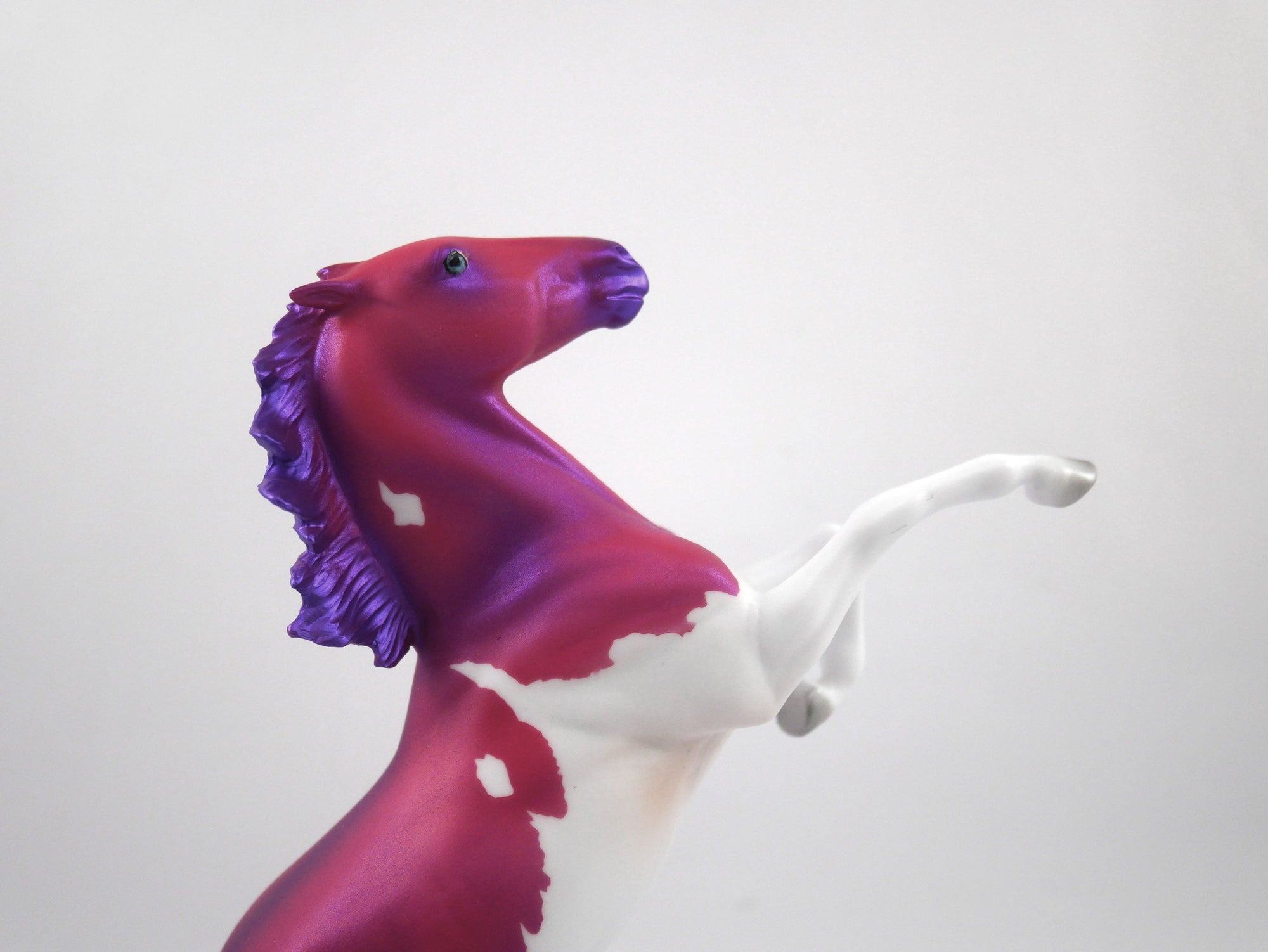 Crush-OOAK Deco Rearing Pebbles SB21