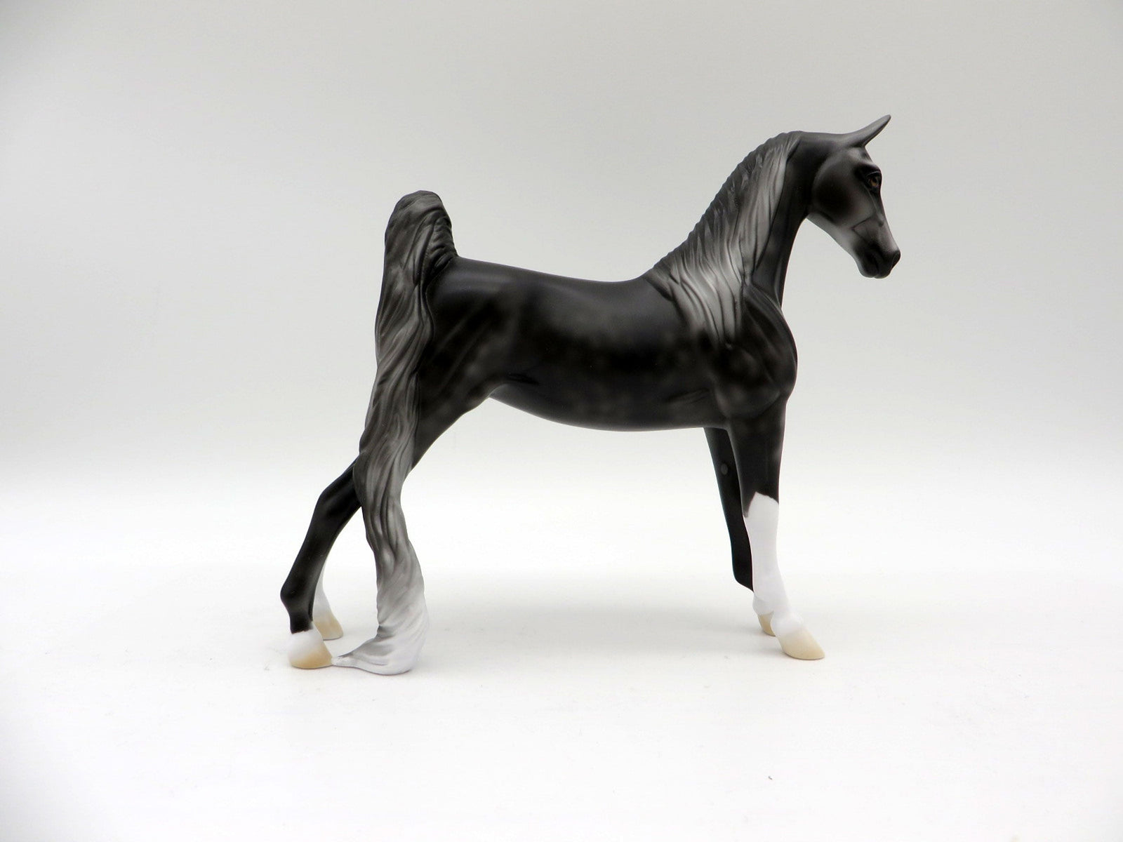 Daffeny-OOAK Dark Dapple Grey Saddlebred Pebbles 5/21/21