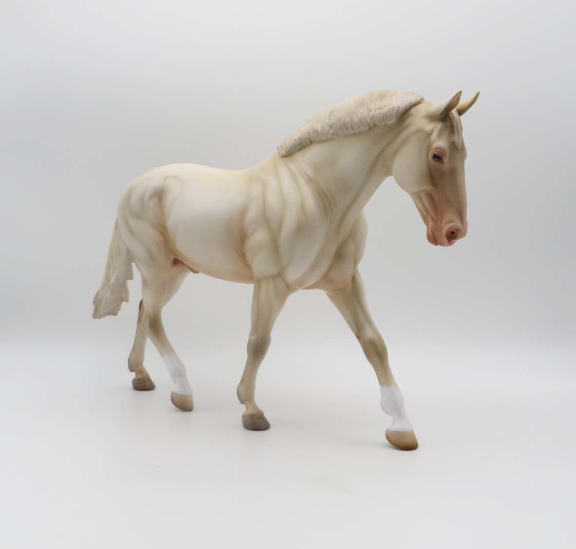 Darwin - OOAK - Cremello Irish Draught By Angela Marleau - P&C 23