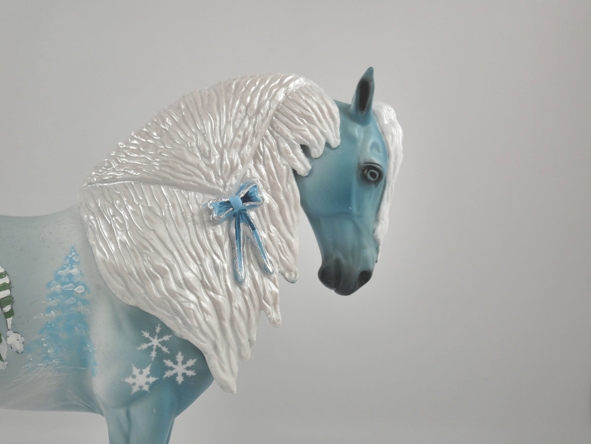 LET IT SNOW-OOAK CHRISTMAS  DECORATOR BY DAWN QUICK 12/18/20