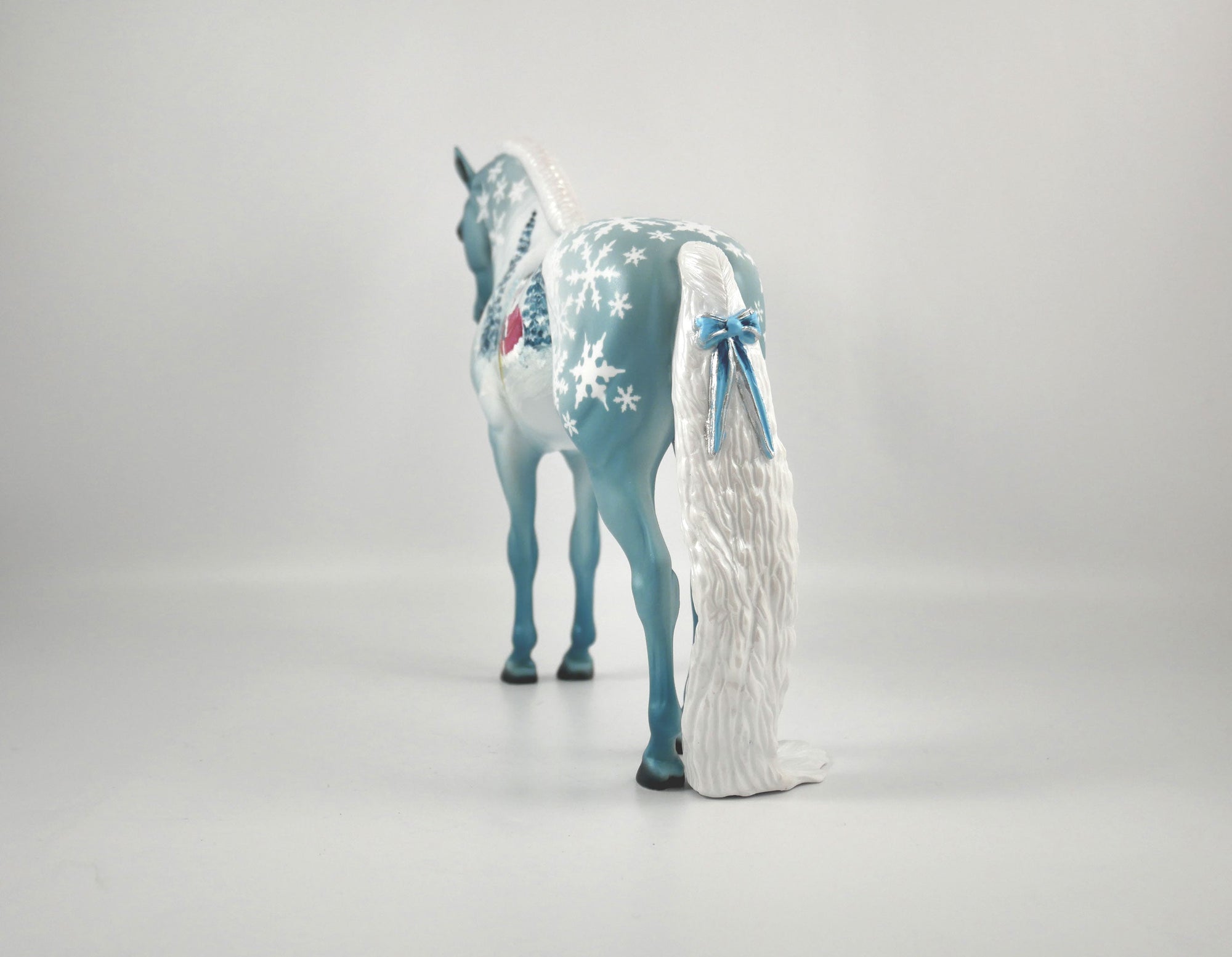 LET IT SNOW-OOAK CHRISTMAS  DECORATOR BY DAWN QUICK 12/18/20