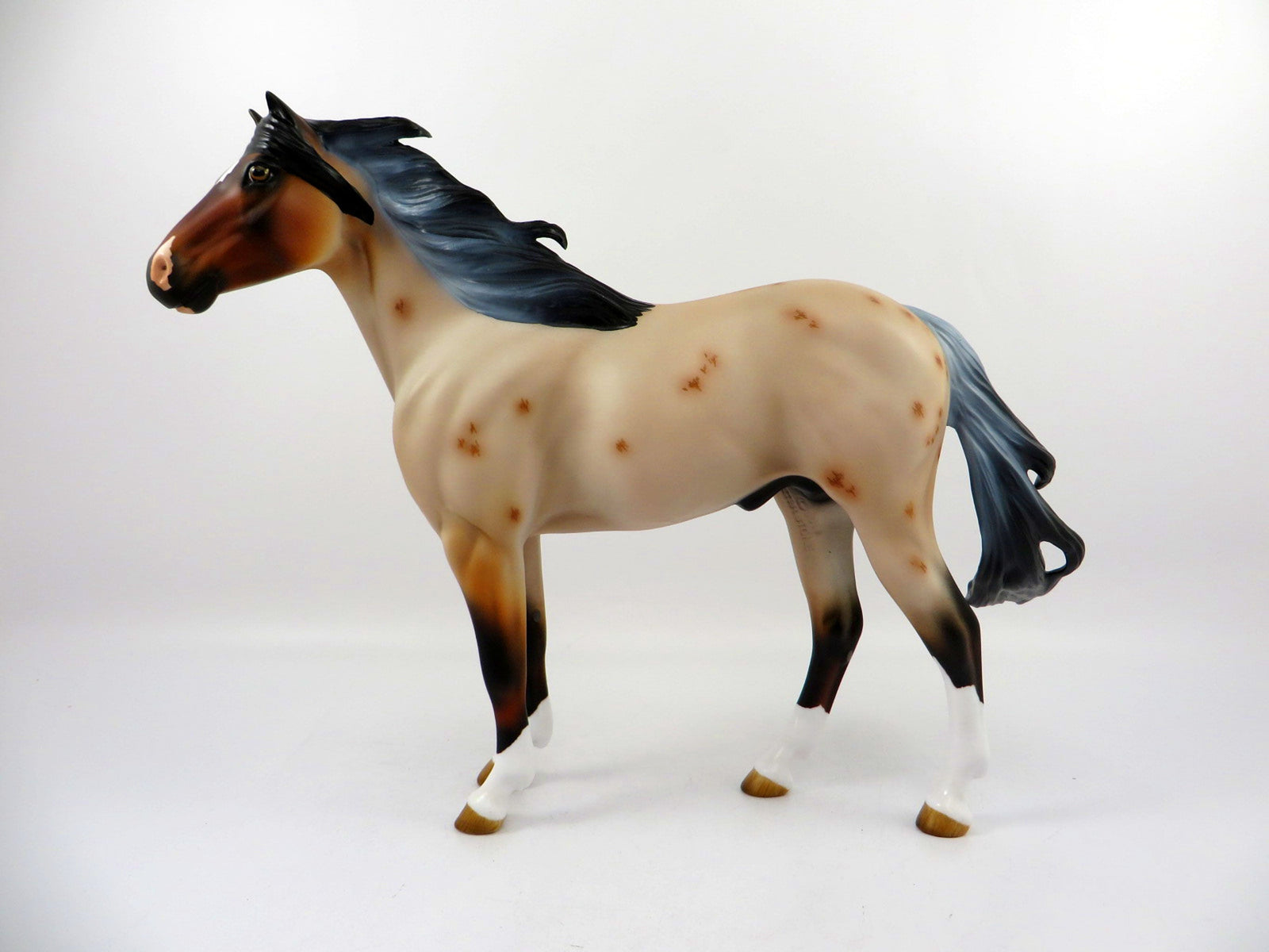 Devil's Garden-LE-8 Red Roan Mustang Painted By Audrey Dixon 3/8/21