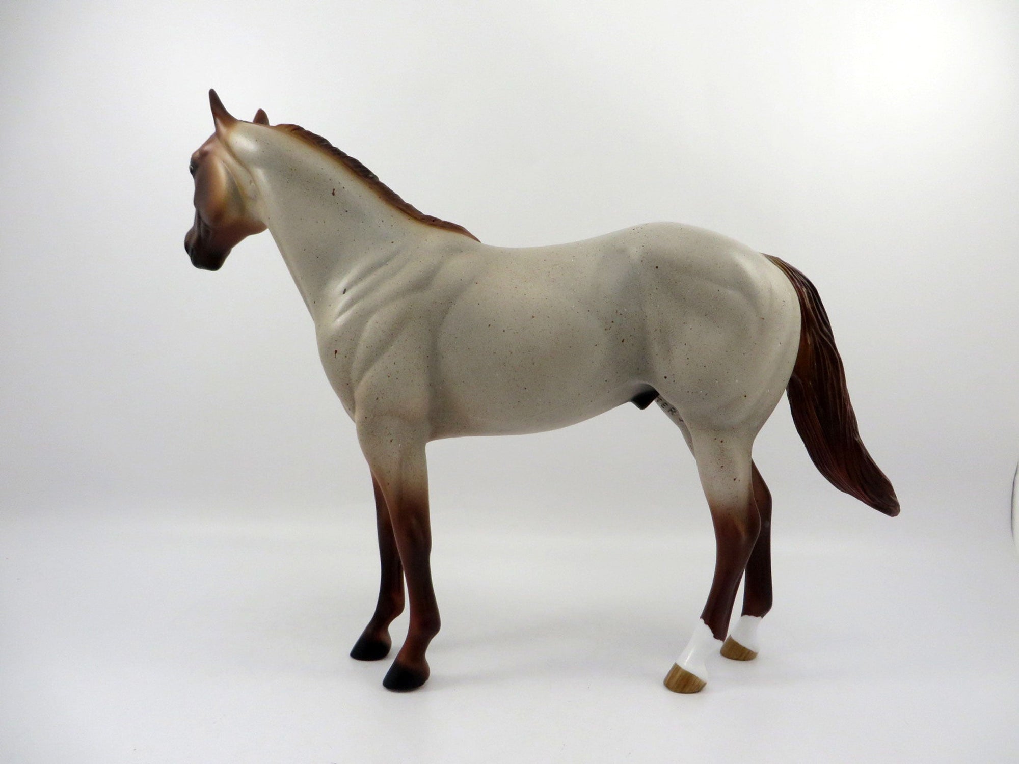 DOC STAR-LE-15 RANCH HORSE RED ROAN ISH