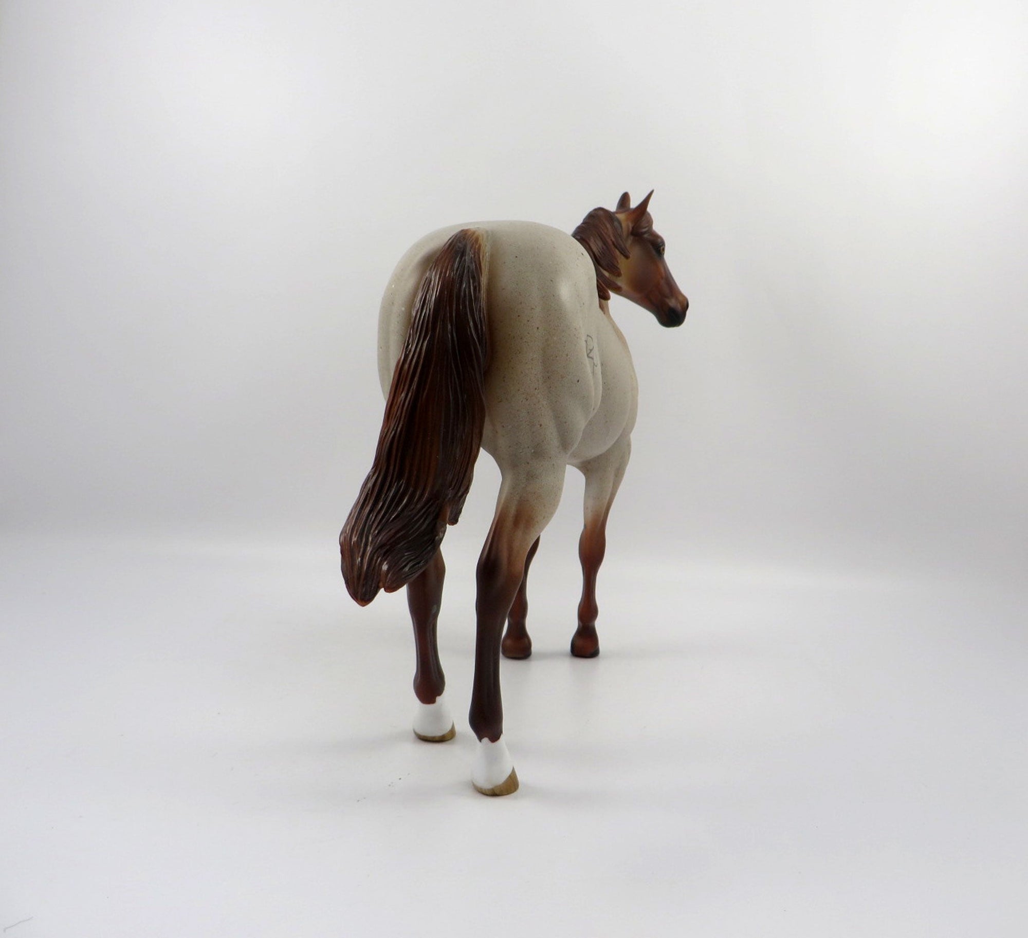 DOC STAR-LE-15 RANCH HORSE RED ROAN ISH