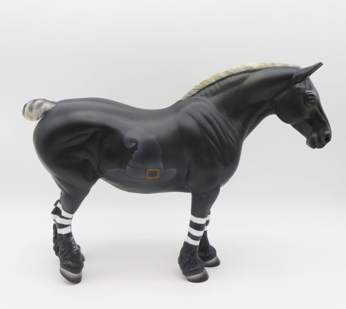 Drusilla - LE 3- Witch Inspired Halloween Decorator Painted By Ashley Palmer - MM22