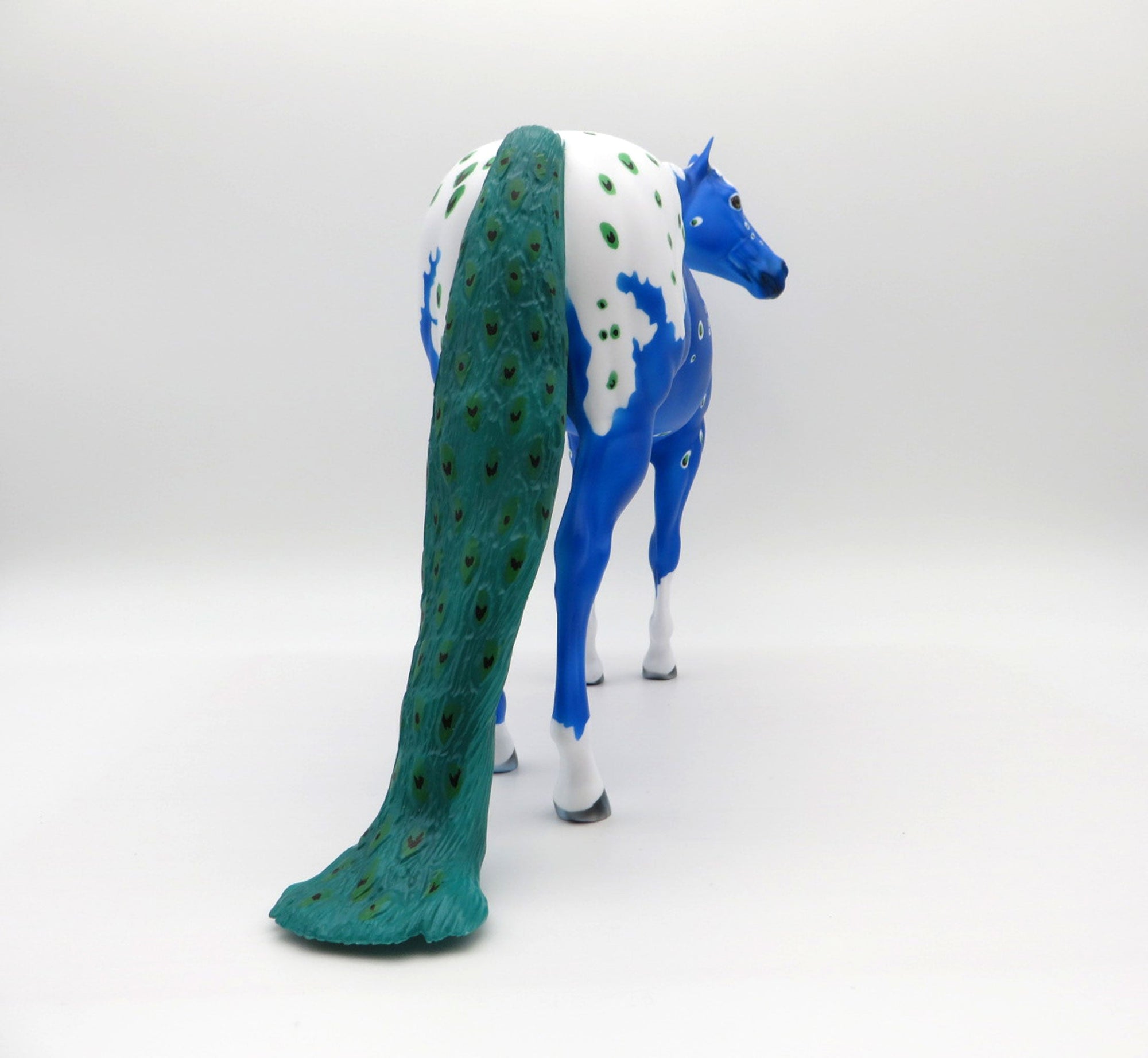 Elusive-LE-30-Peacock ISH Decorator painted by Jas Fanning EQ 2021