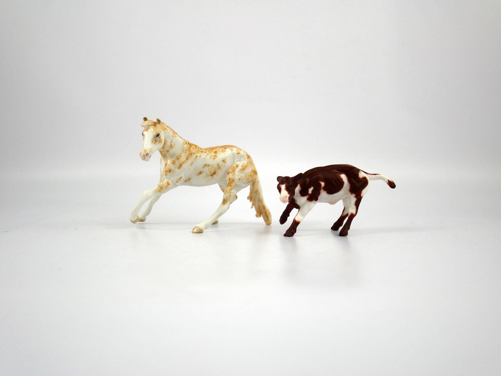 Endurance and Definance-OOAK Cutter and Calf Chip Painted By Andea 12/30/20