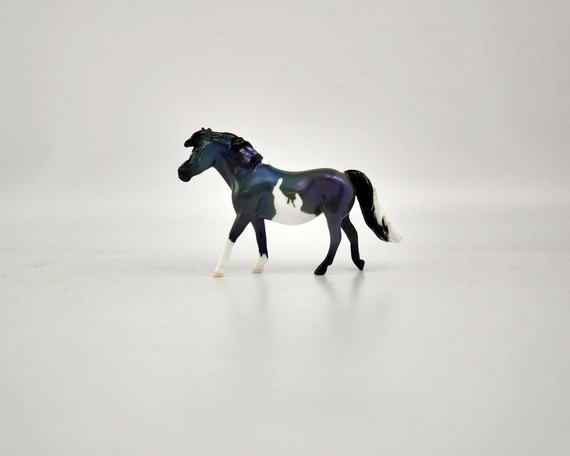 What is inside the Box&gt;Fields of Lavender Chip  12/20