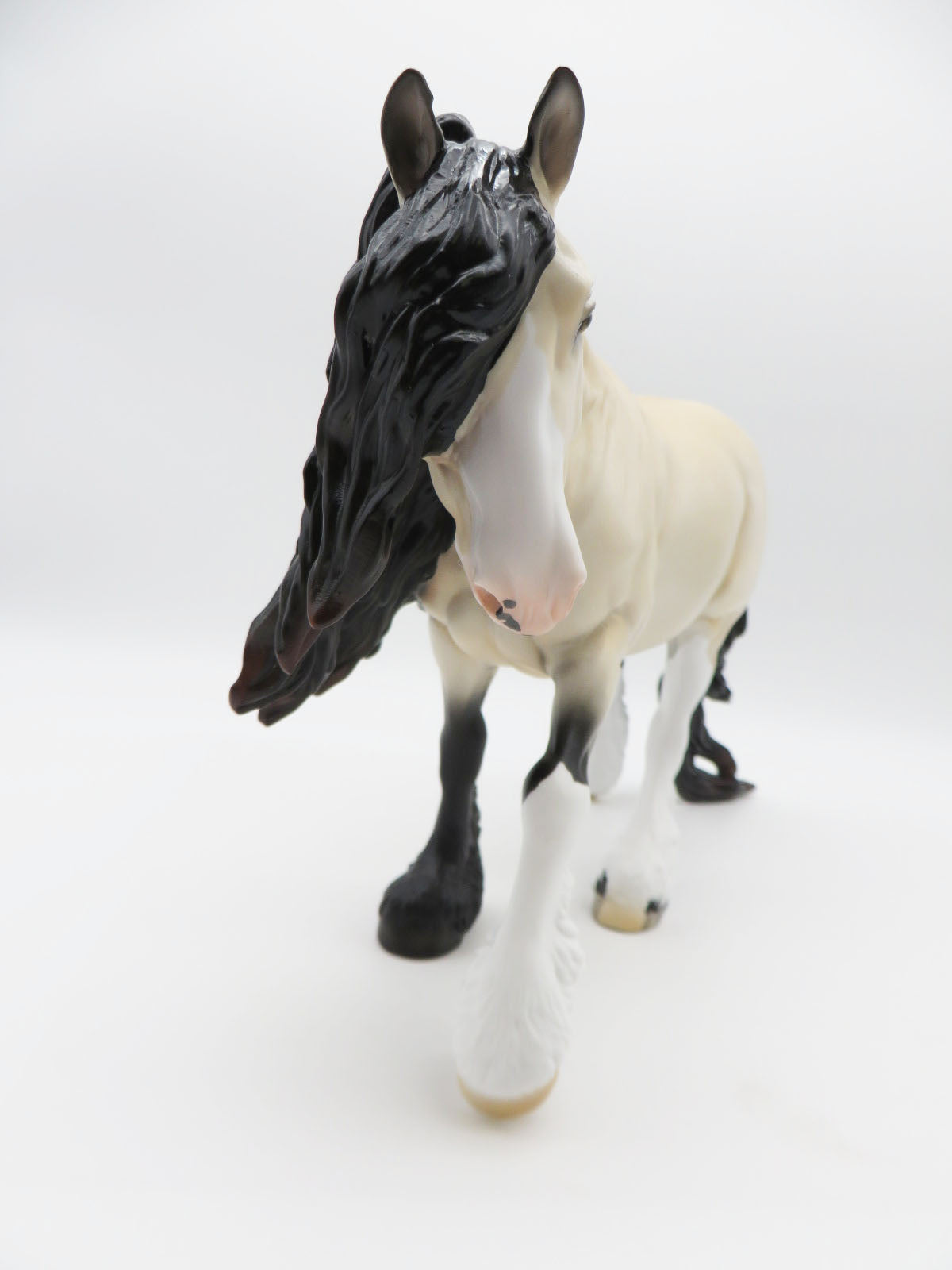 Figgy Pudding - LE 30 - Buckskin Irish Draft By Ellen Robbins - Christmas Tails 2022 - CT22