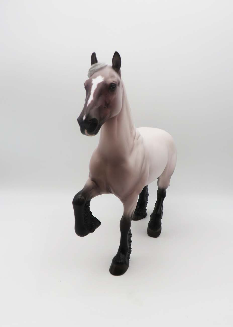 Fitz - OOAK - Red Roan Trotting Drafter By Ellen Robbins- P&amp;C 23