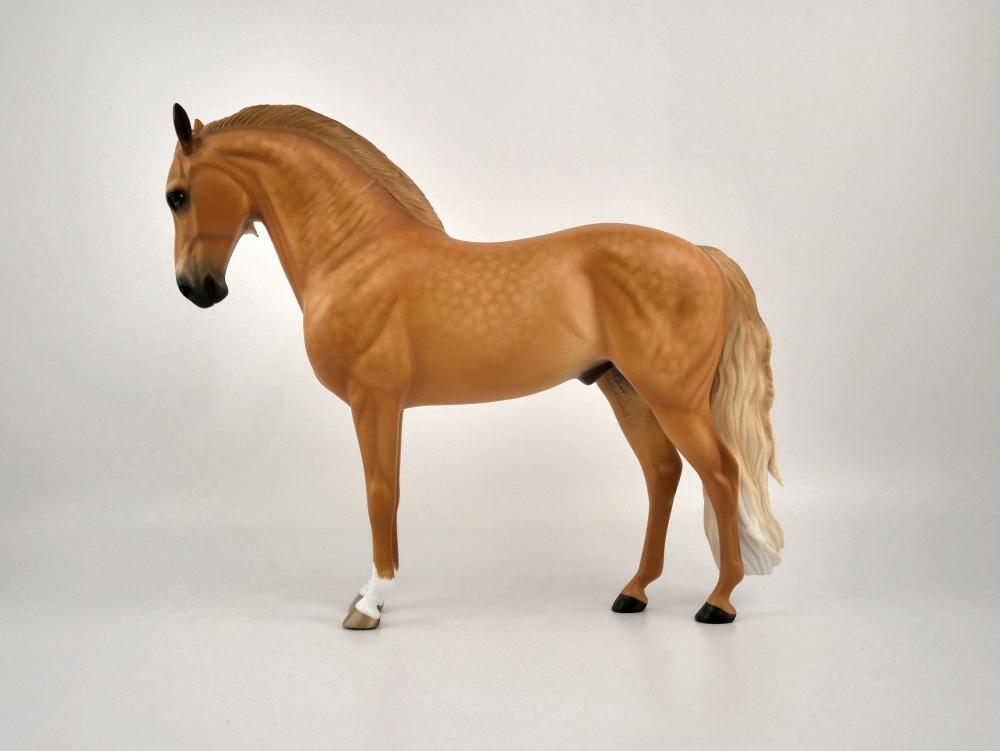 FLAVIAN-OOAK LIGHT CHESTNUT ANDY BY SHERYL LEISURE 11/11/20