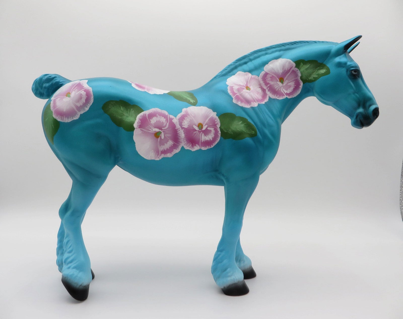 Flower Child-LE-11 DECO HEAVY DRAFT MARE SHCF 2021