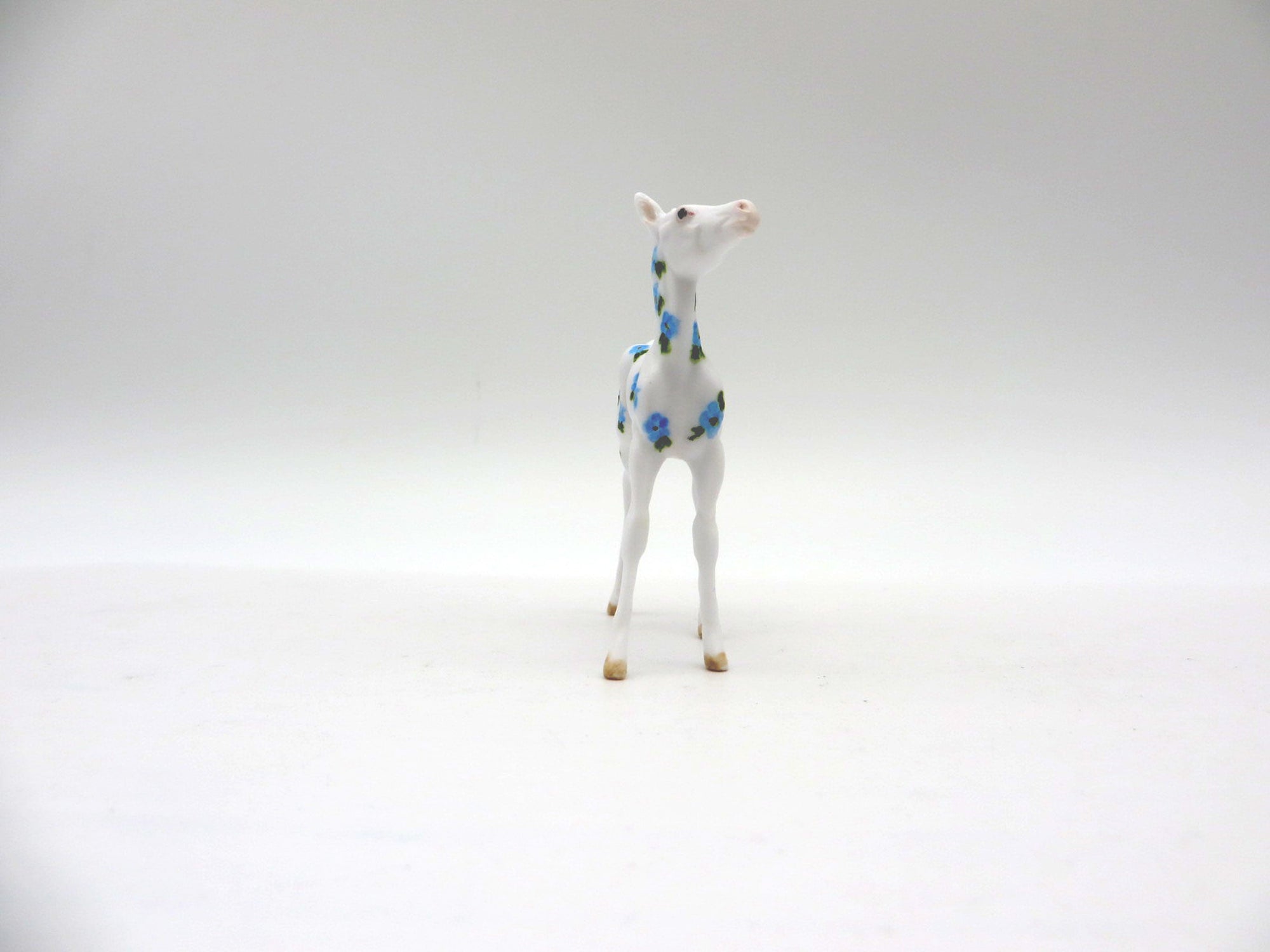 LE-10 Forget Me Knot-FLORAL DECO FOAL CHIP SHCF 2021