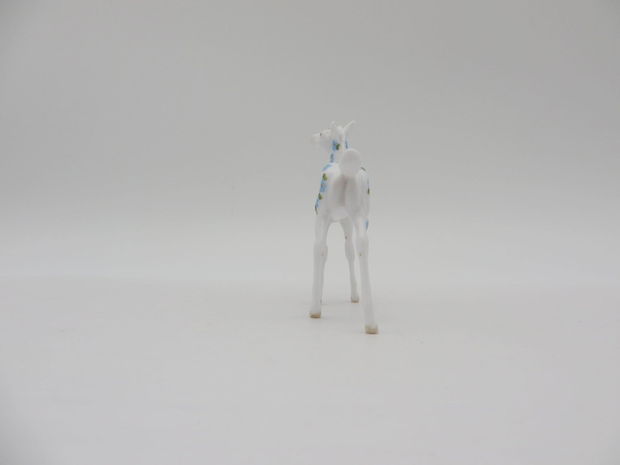 LE-10 Forget Me Knot-FLORAL DECO FOAL CHIP SHCF 2021