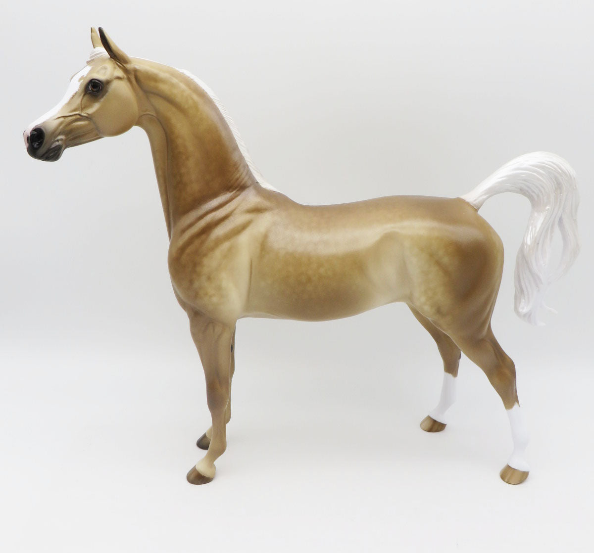 FUNKY LOW DOWN - PALOMINO ARAB STALLION - OOAK - CUSTOM - PAINTED BY SHERYL LEISURE - BEST OFFER 10/14/2022