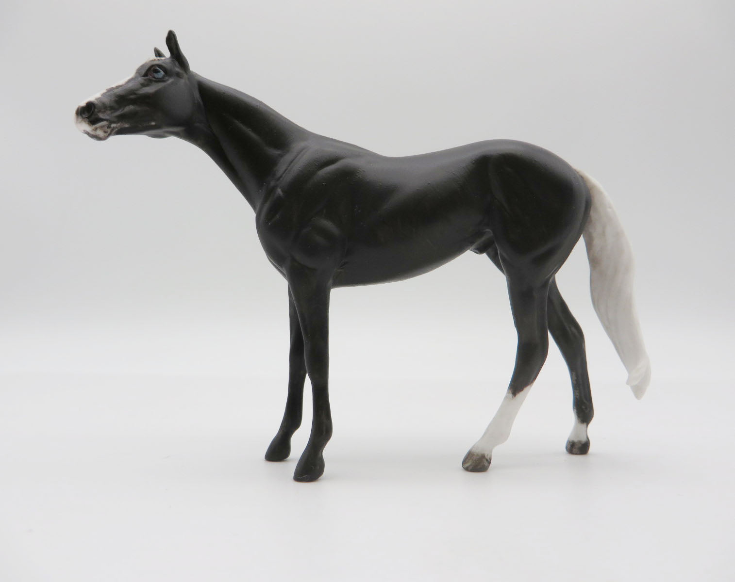 GATESOFTHEARTIC - OOAK Silver Black  Thoroughbred Chip LHS 22