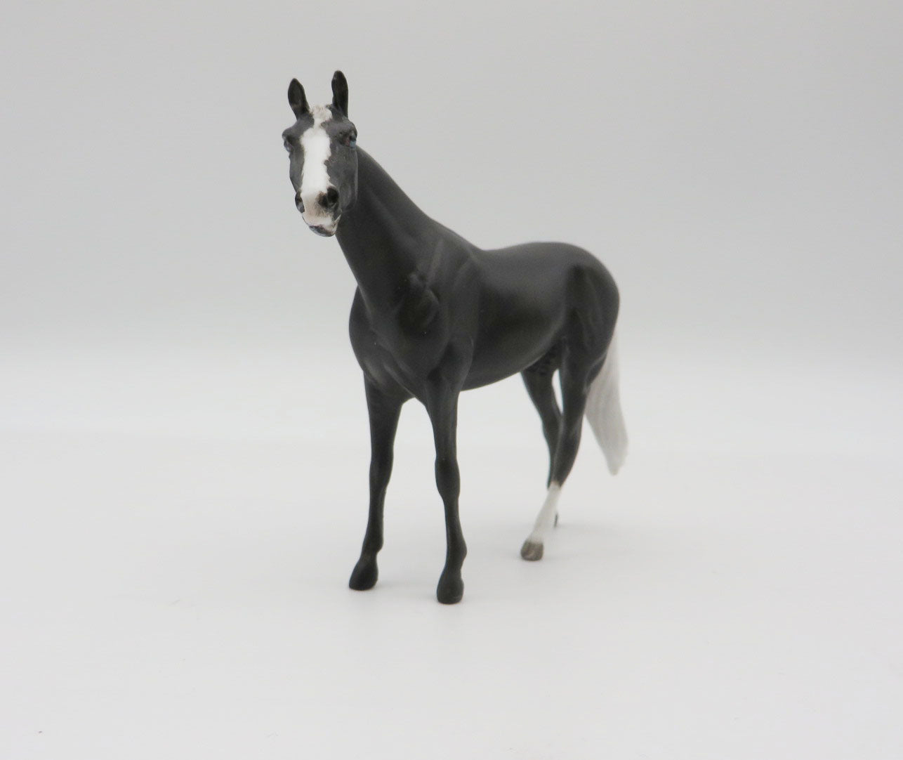 GATESOFTHEARTIC - OOAK Silver Black  Thoroughbred Chip LHS 22