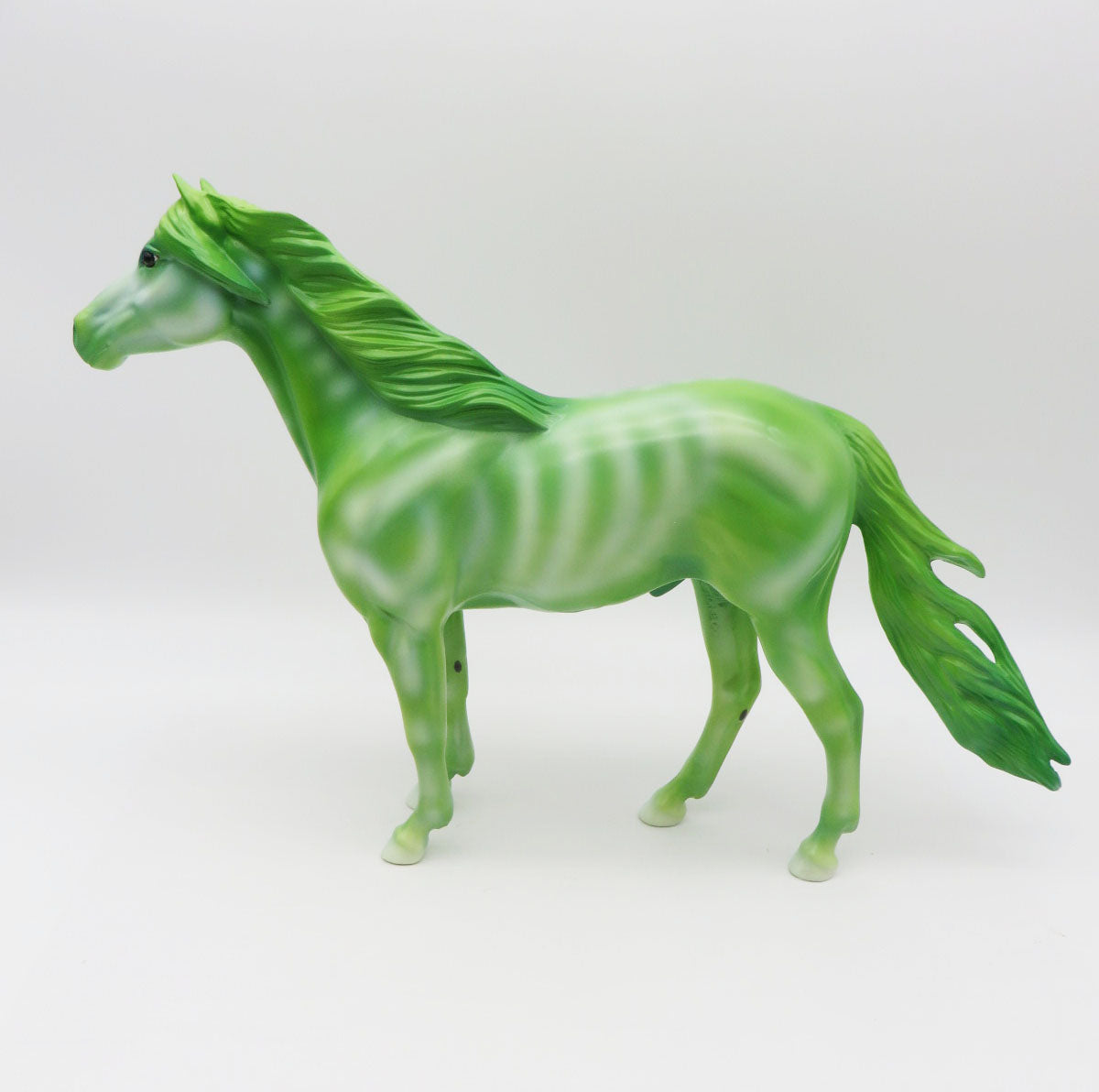 Gelatinous Cube - OOAK - Decorator Spanish Mustang - by Jess Hamill - MM22