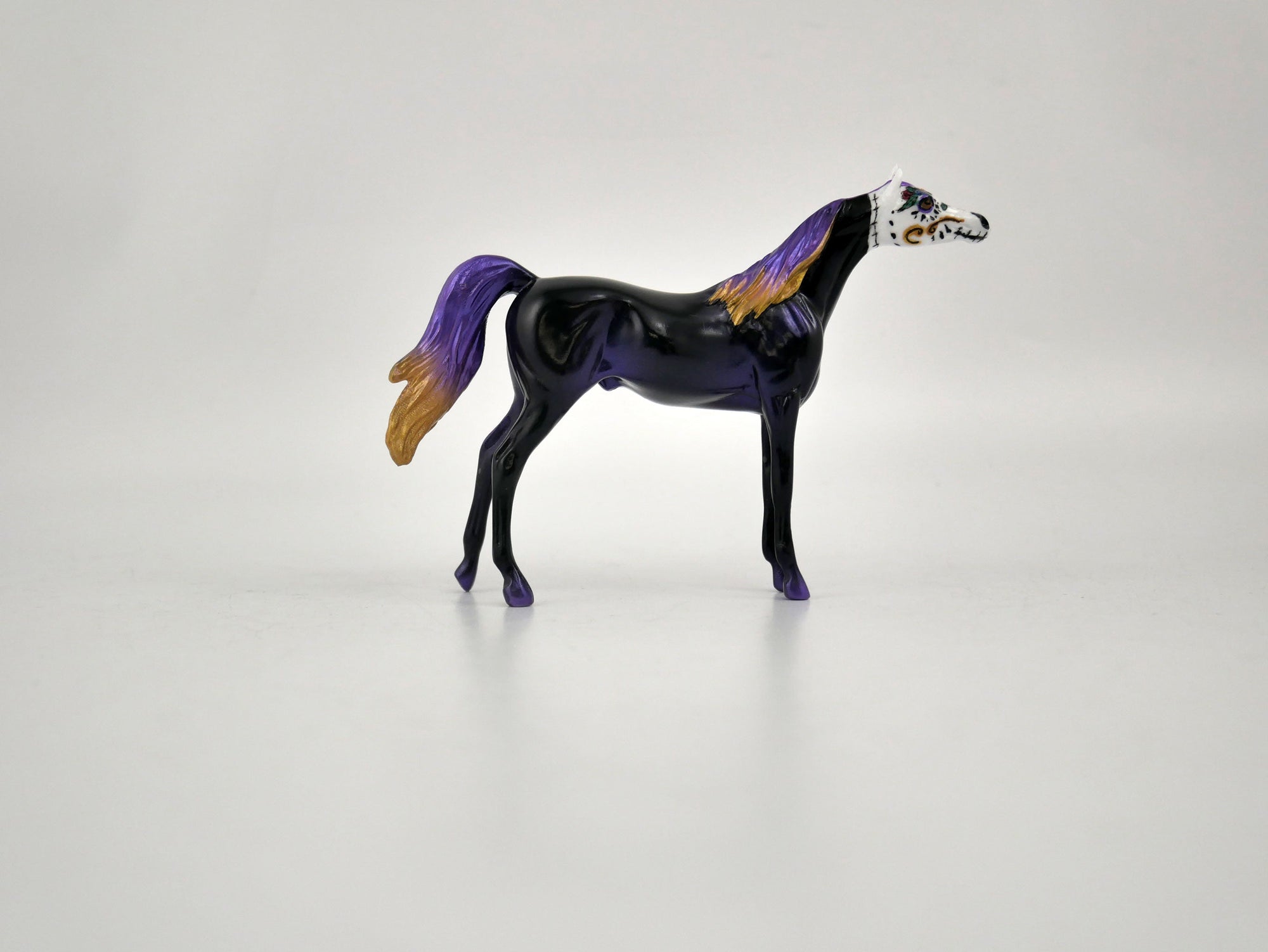 Gil-OOAK Arabian Sugar Skull Chip By Jas