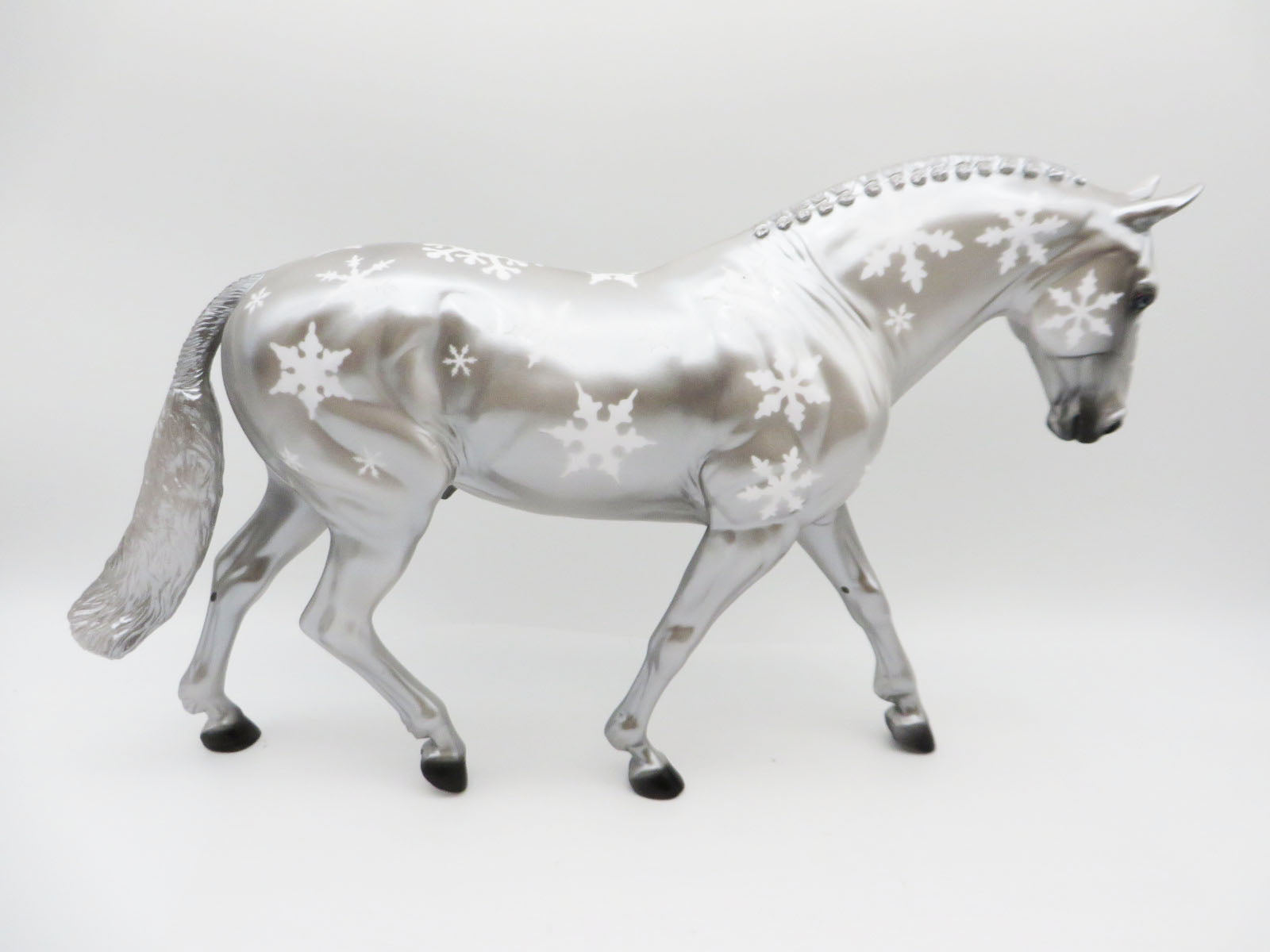 Glistening Snow - OOAK - Decorator Irish Draft By Dawn Quick- Christmas Tails 2022 - CT22