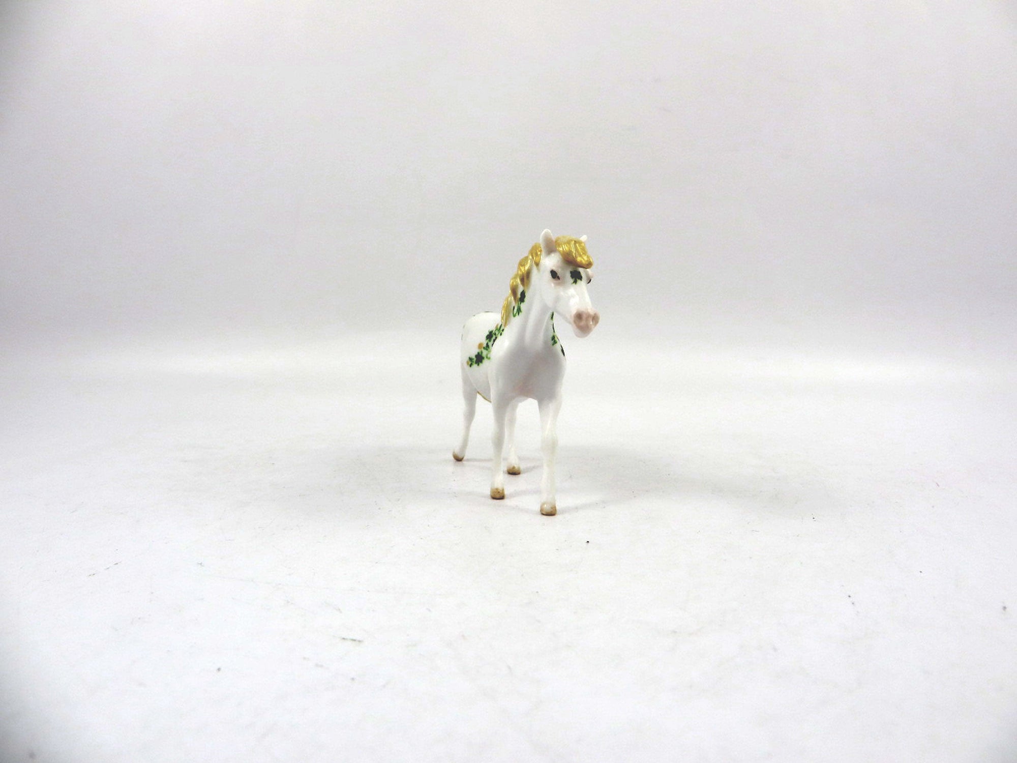 Shamrock-OOAK Deco Pony Chip by Andrea 3/12/21